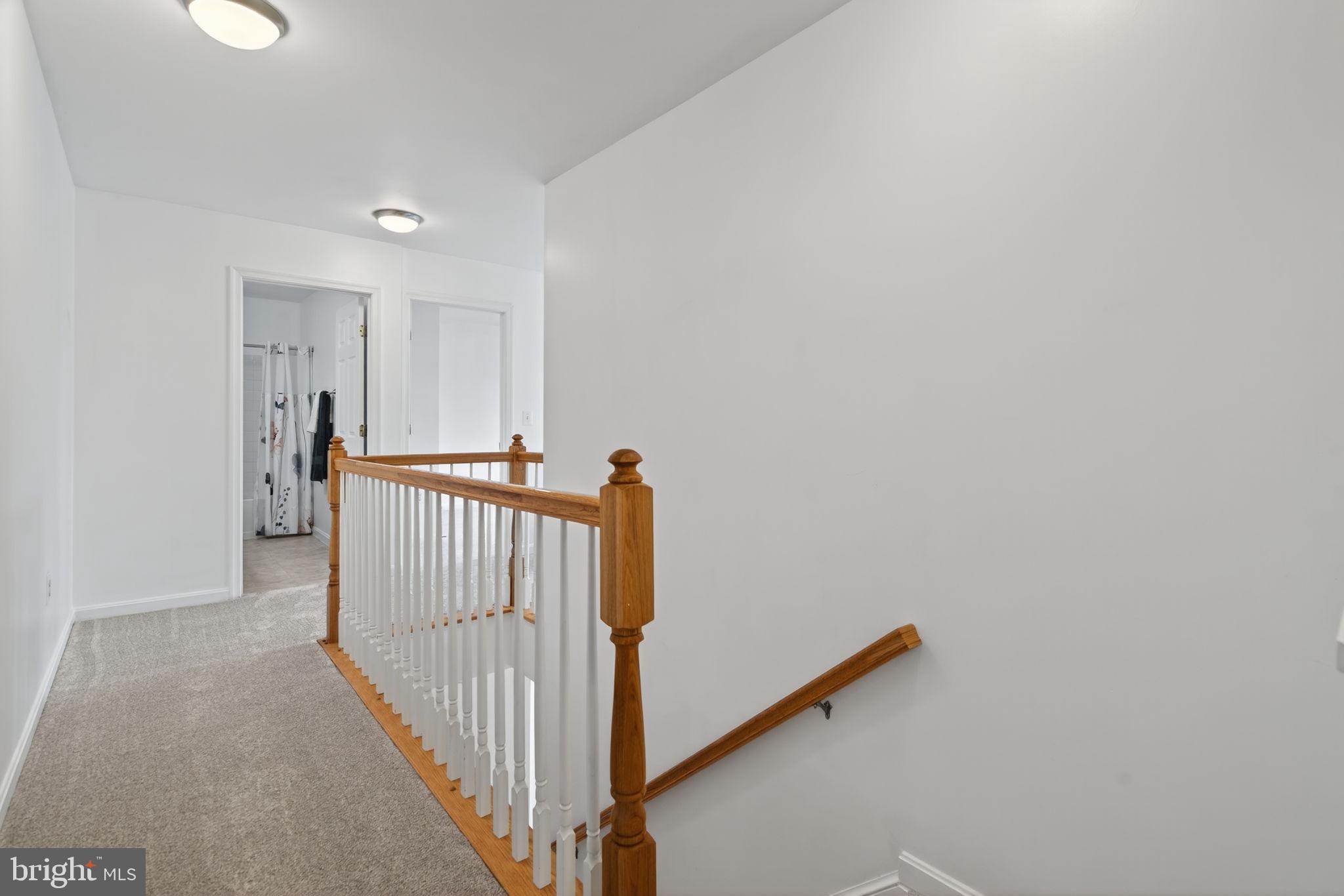 WAYSIDE VILLAGE - Residential