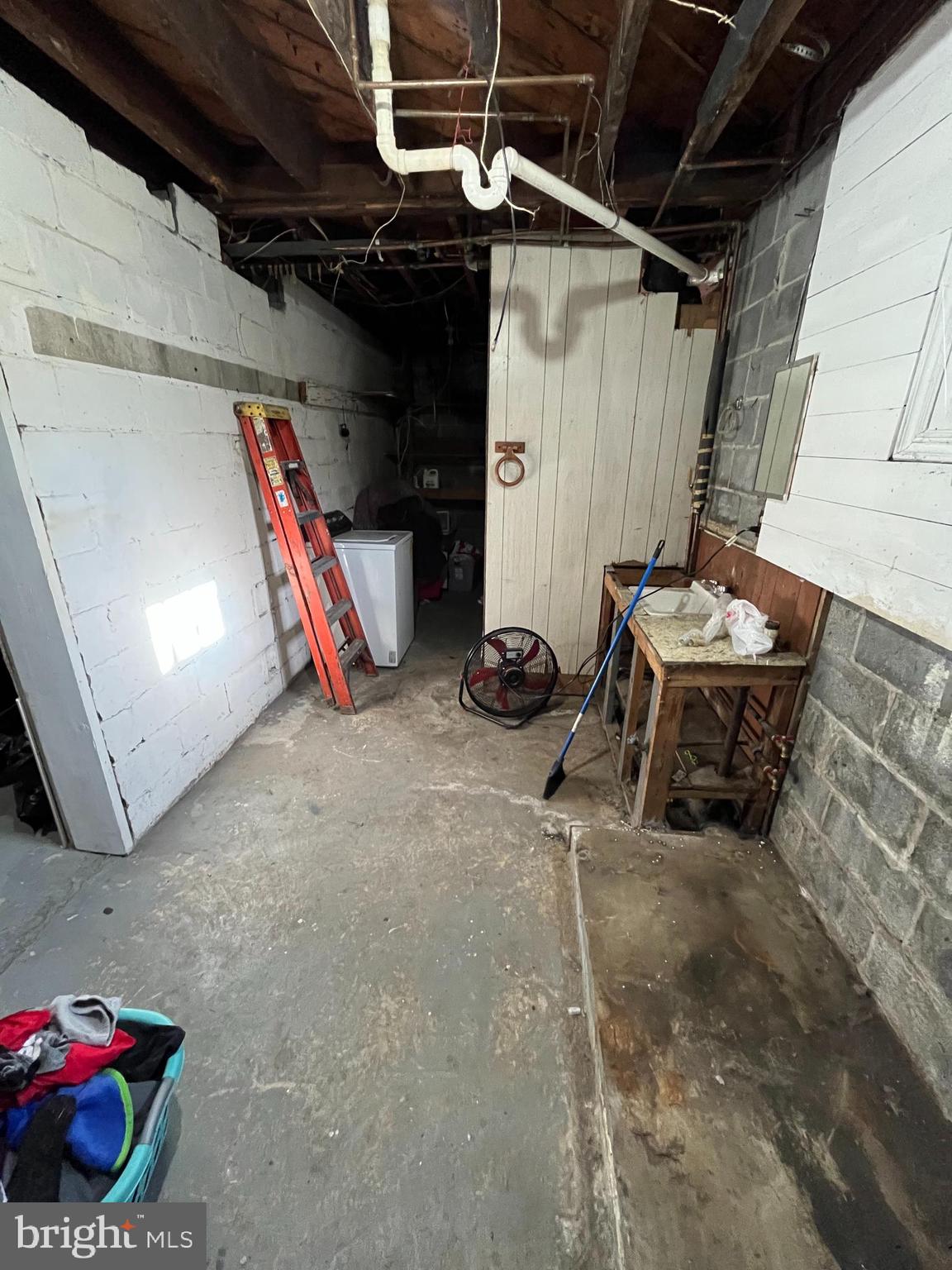 WILEY FORD - Residential