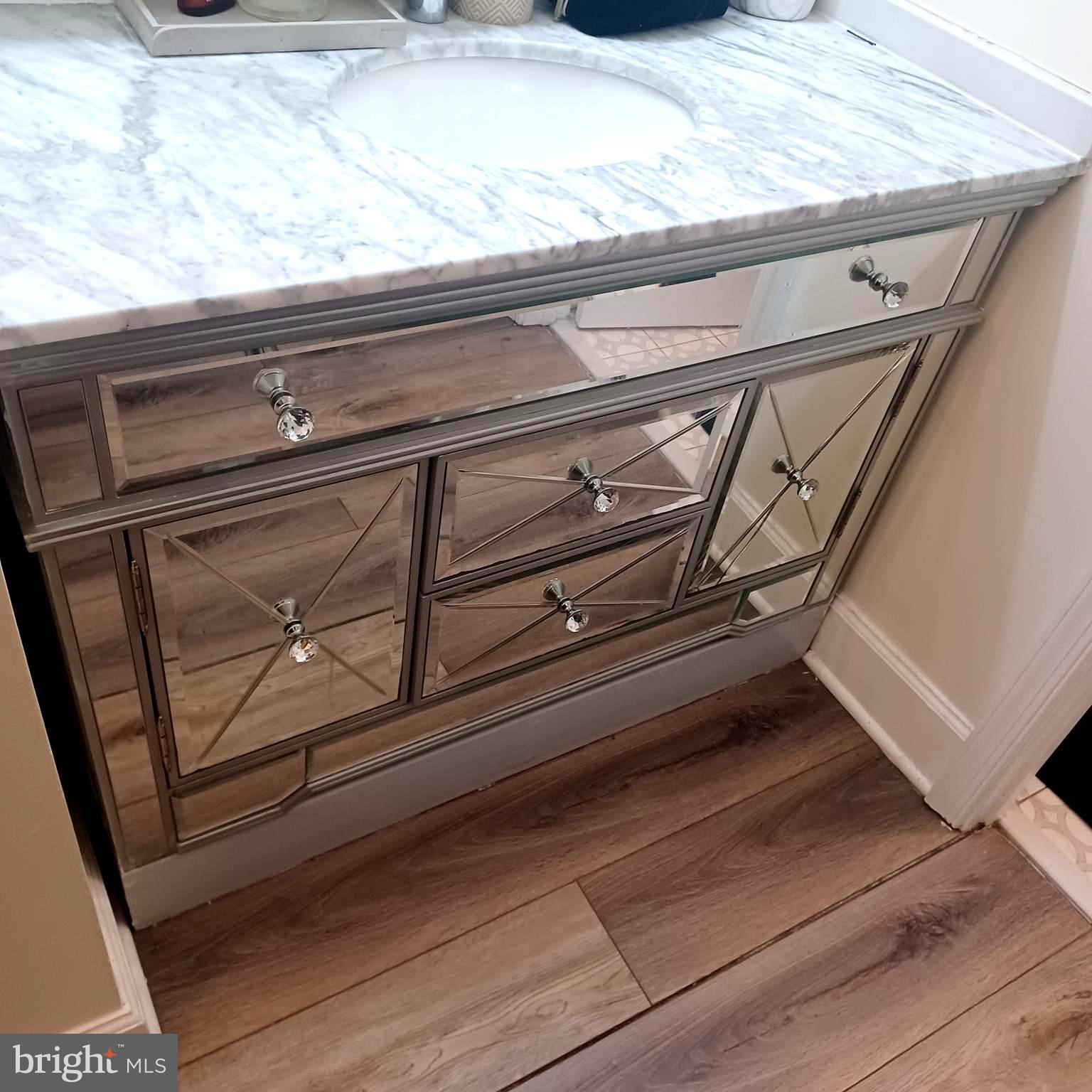 SKYLINE PLAZA - Residential Lease