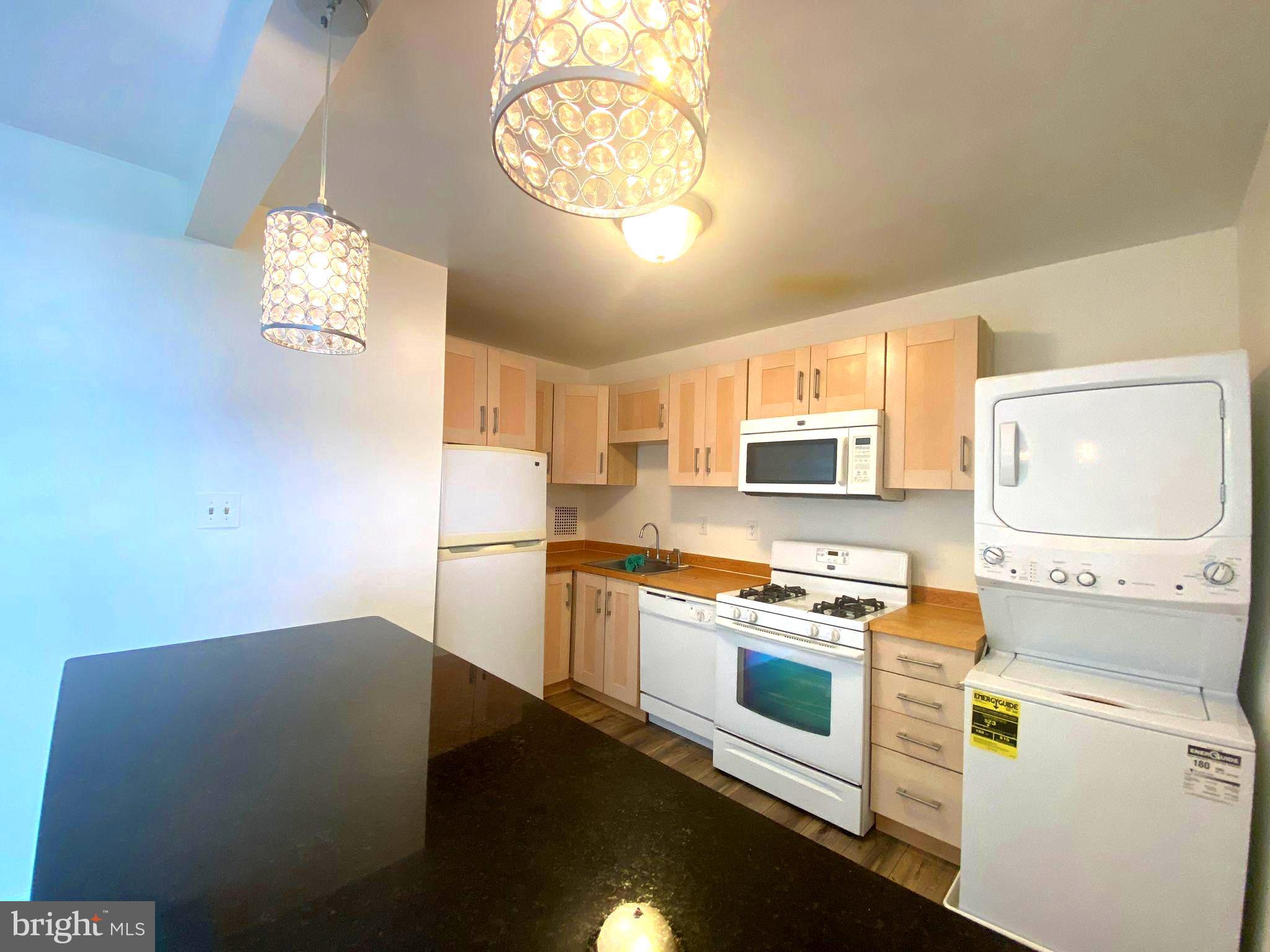 SKYLINE PLAZA - Residential Lease