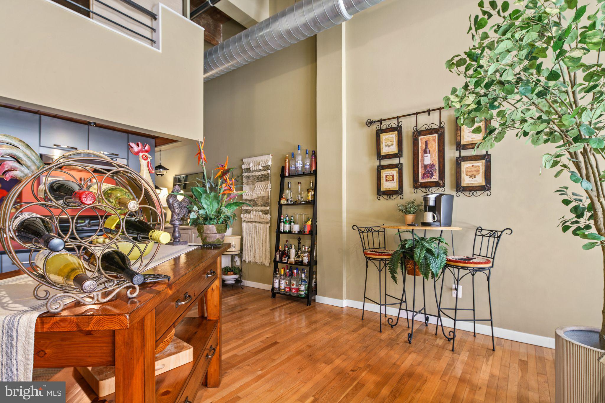 CHINATOWN - Residential