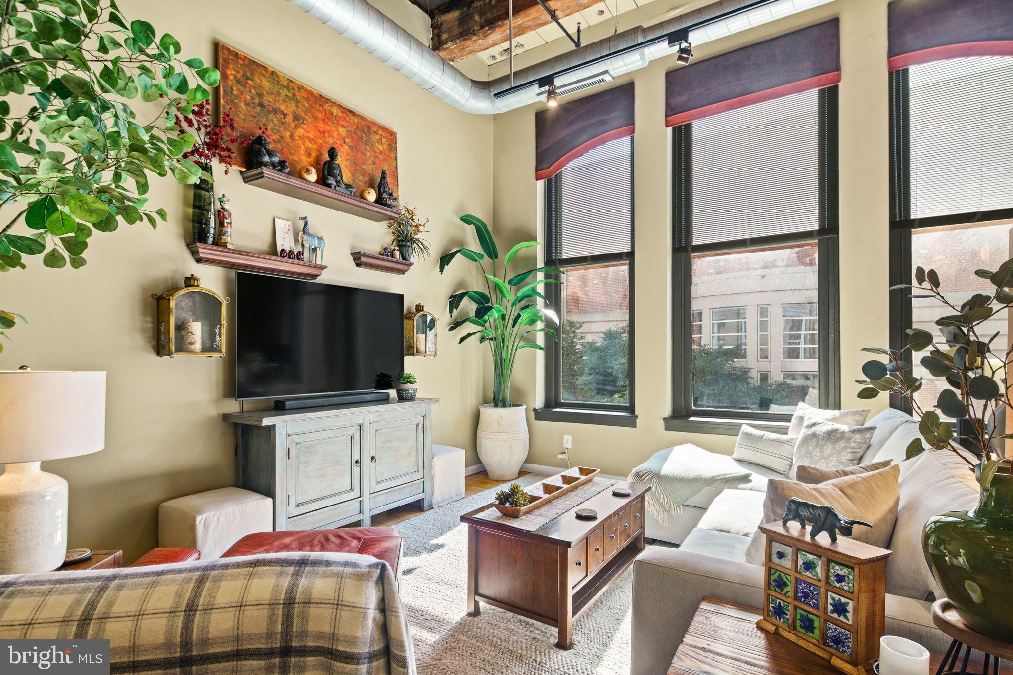 CHINATOWN - Residential