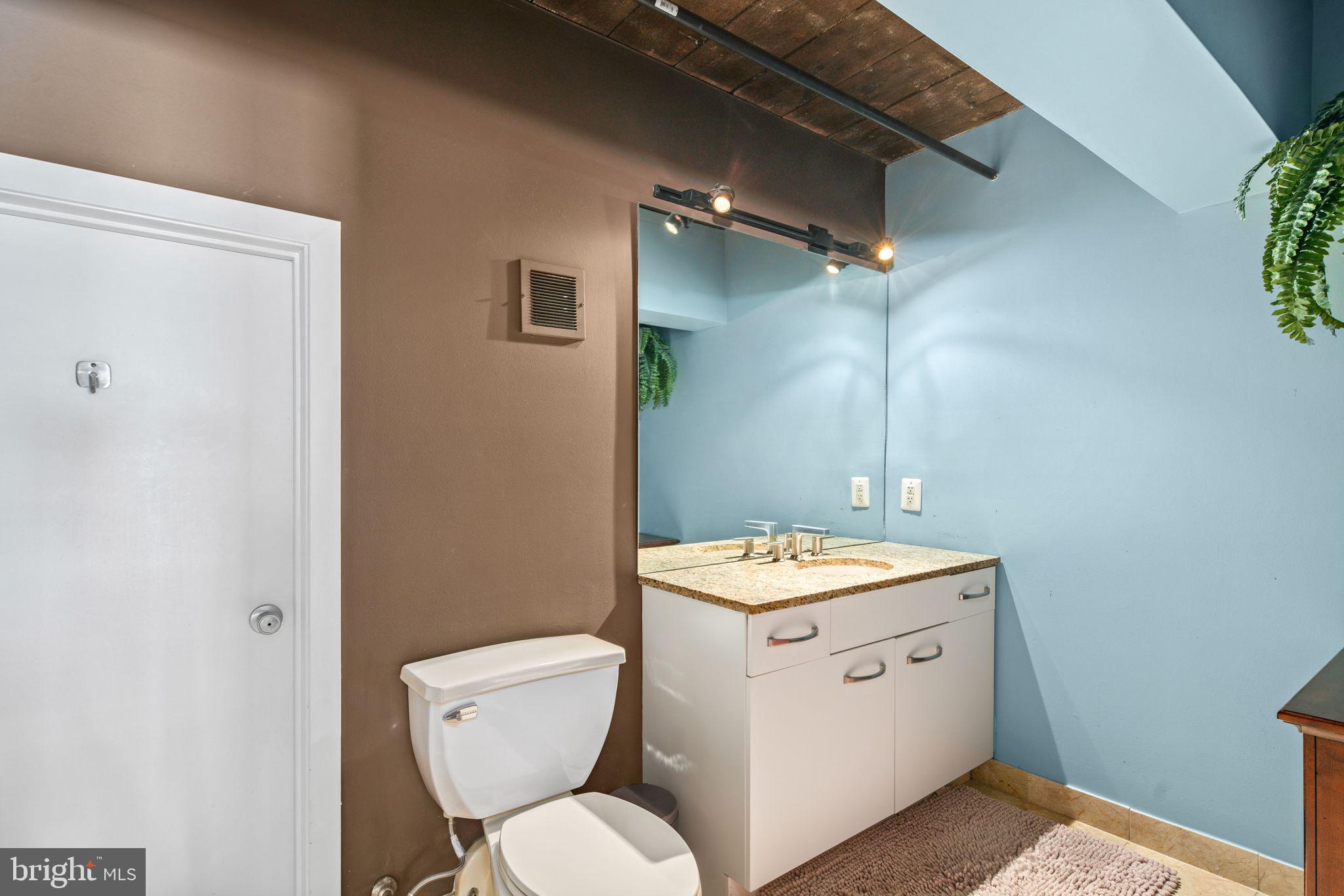 CHINATOWN - Residential