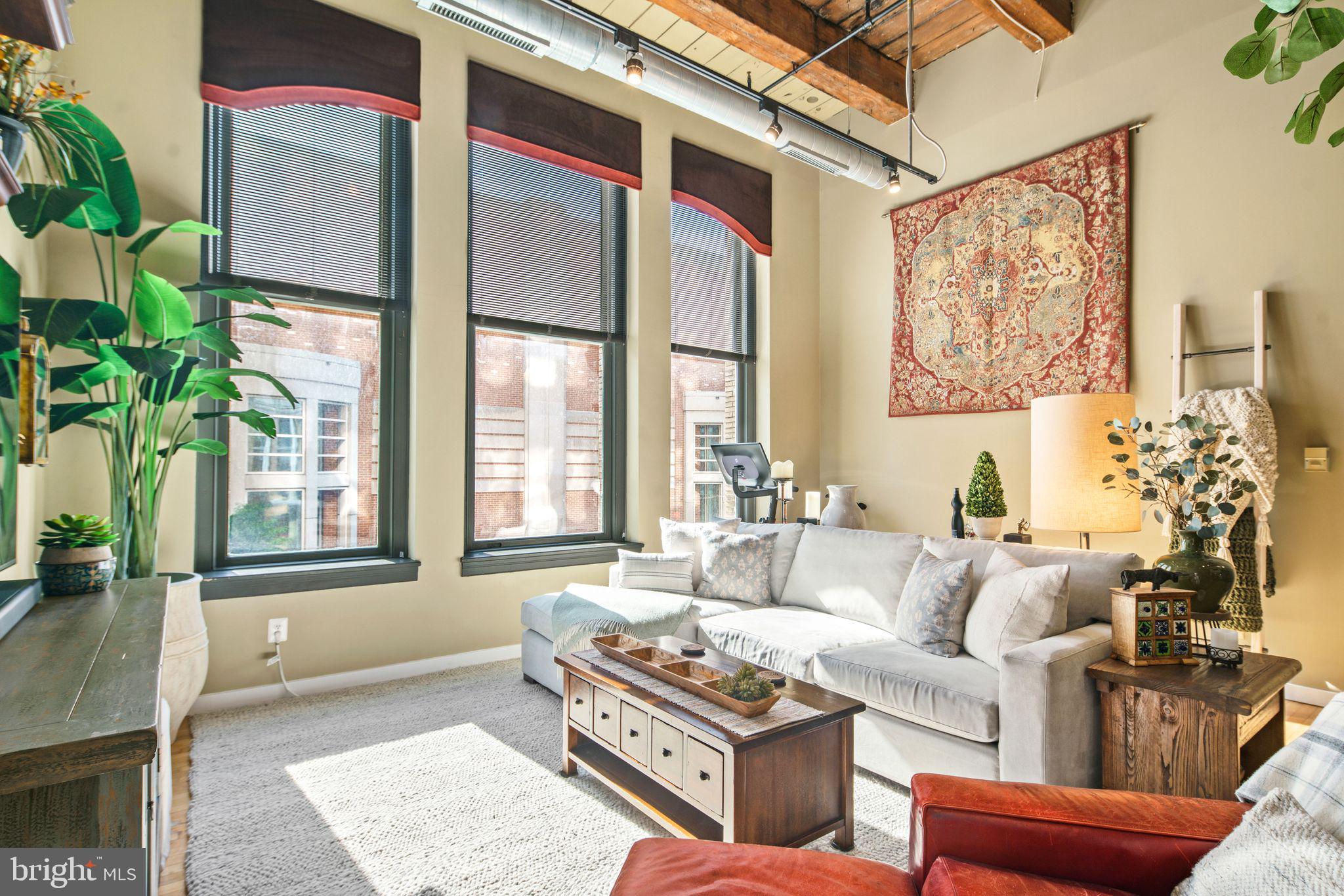 CHINATOWN - Residential