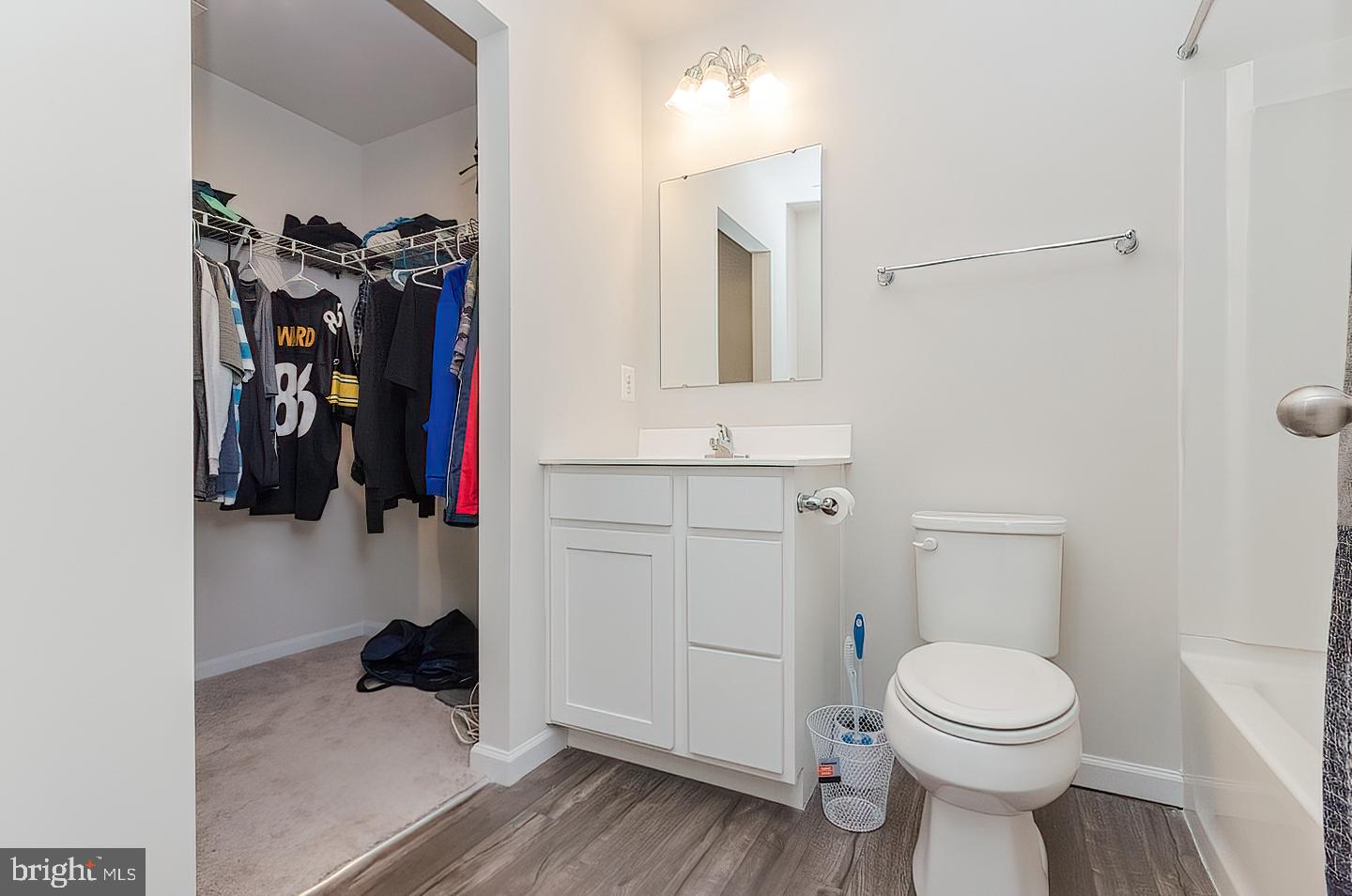 THE LAKES AT MARTINSBURG - Residential