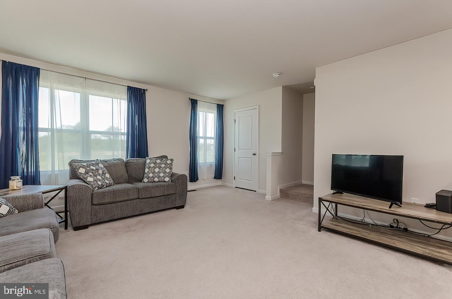 THE LAKES AT MARTINSBURG - Residential