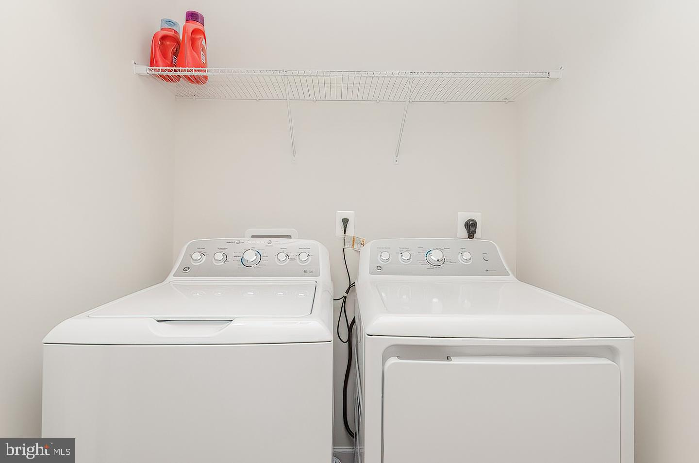 THE LAKES AT MARTINSBURG - Residential