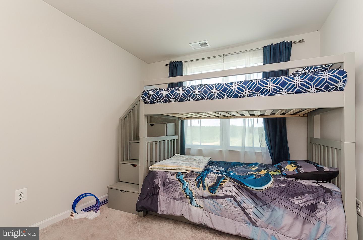 THE LAKES AT MARTINSBURG - Residential