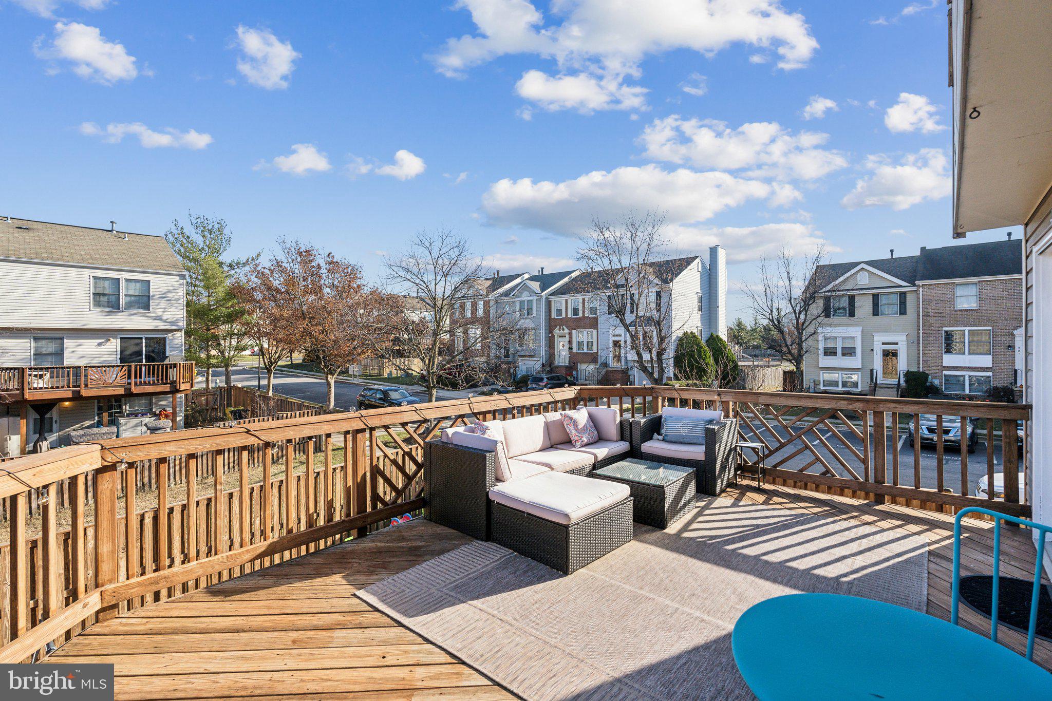 COURTS AT PINEY ORCHARD - Residential
