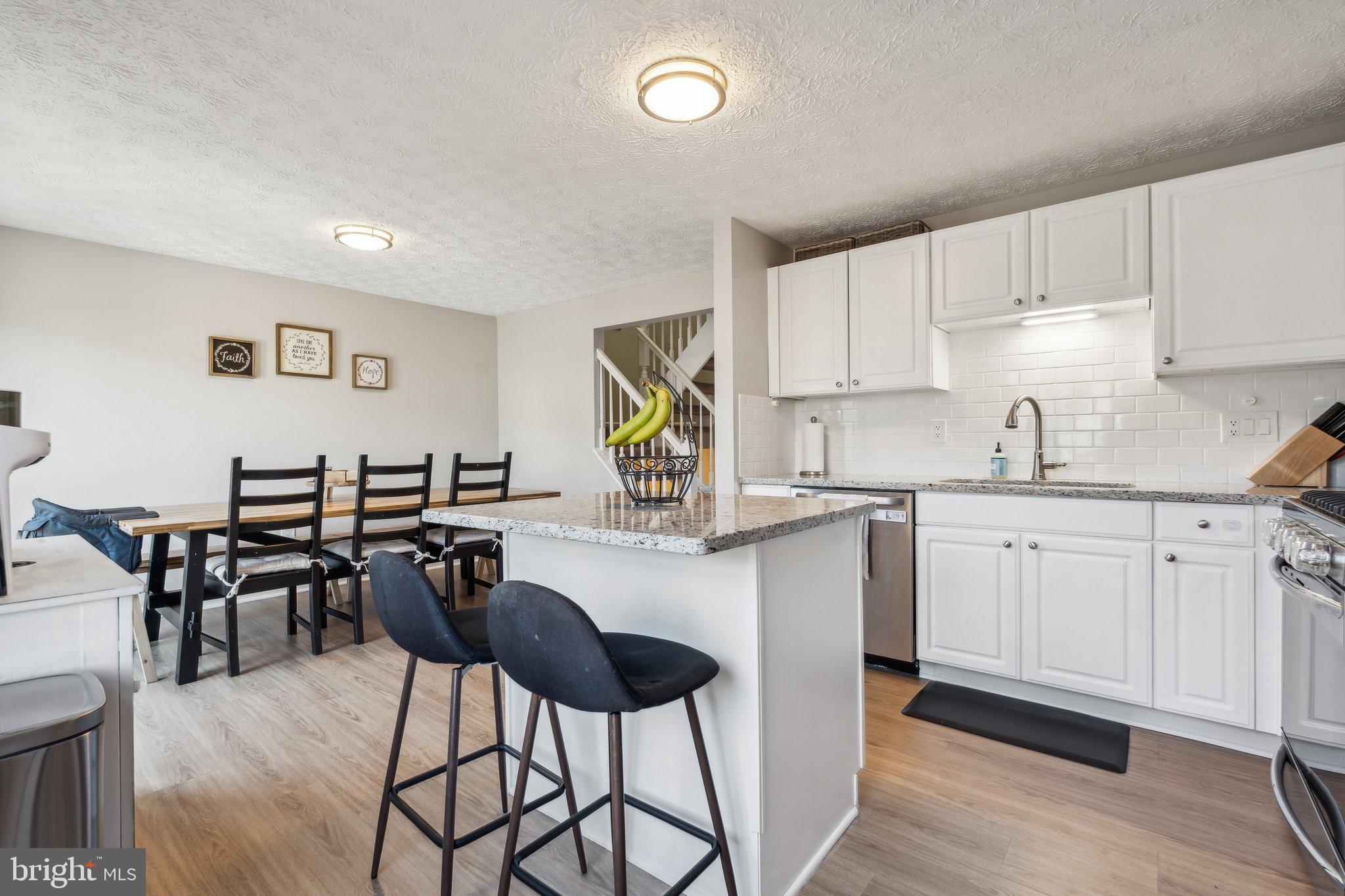 COURTS AT PINEY ORCHARD - Residential