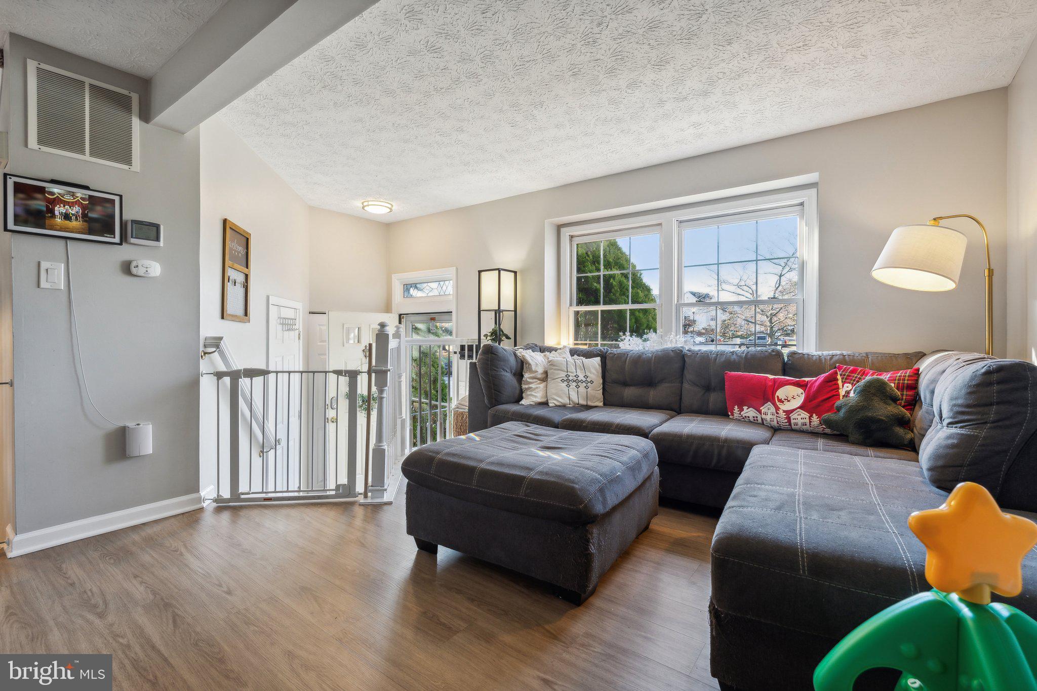 COURTS AT PINEY ORCHARD - Residential