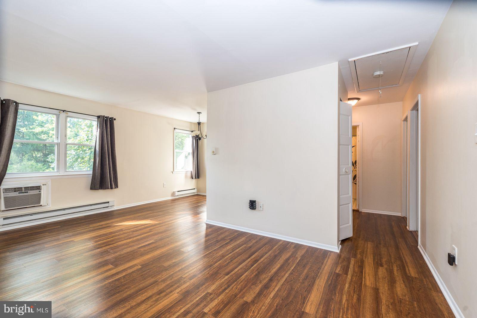 COUNTRYSIDE MDWS - Residential