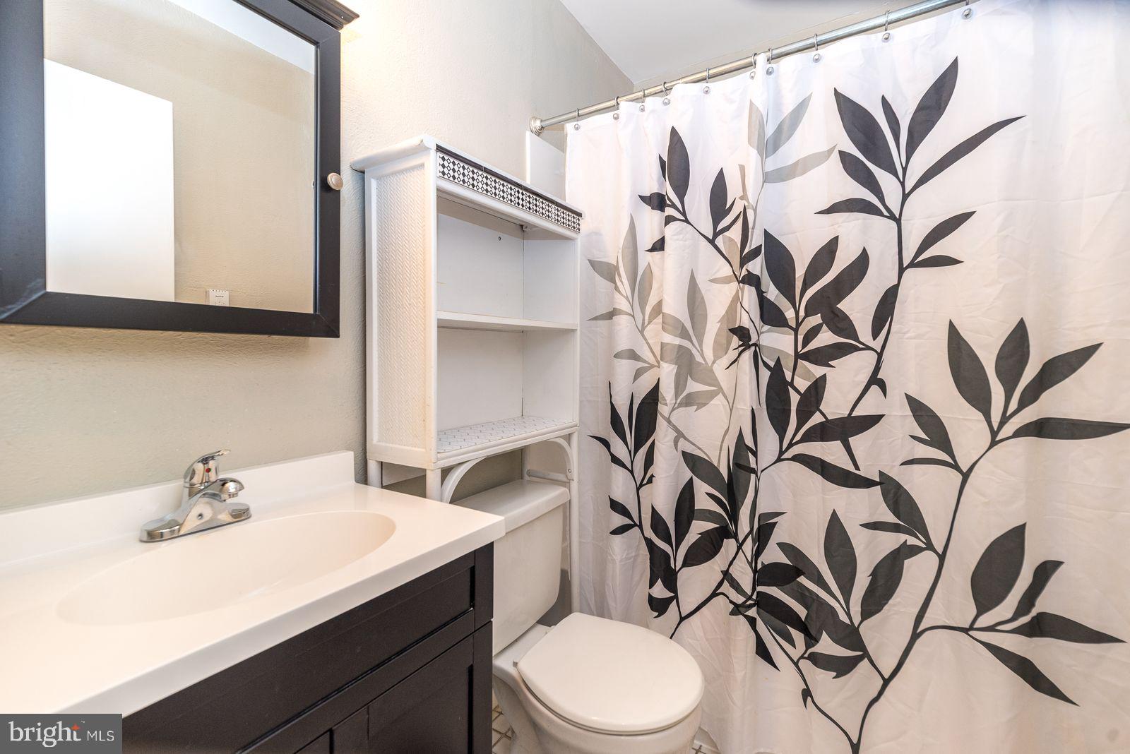 COUNTRYSIDE MDWS - Residential