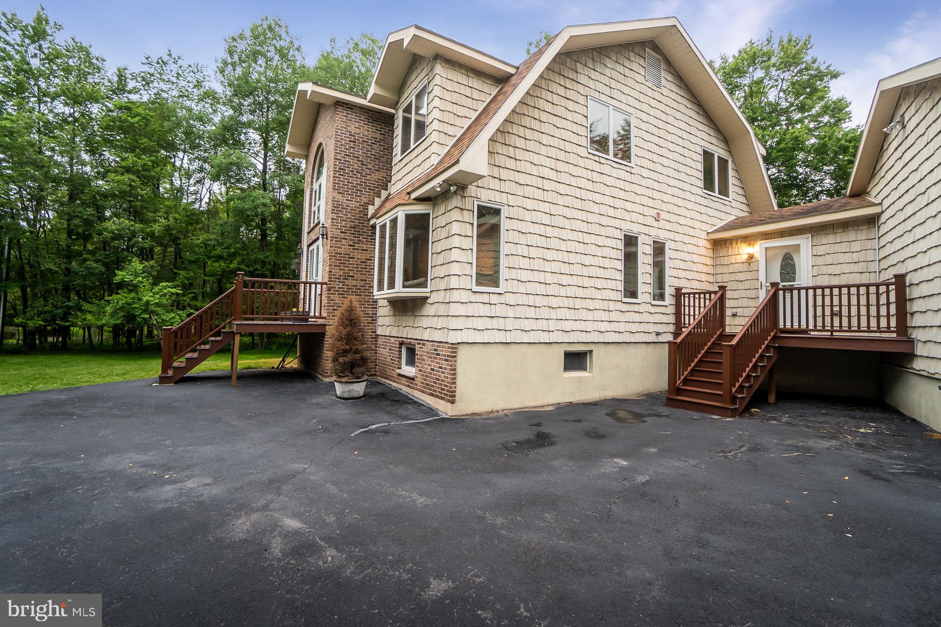 2173 TUSCARORA DRIVE