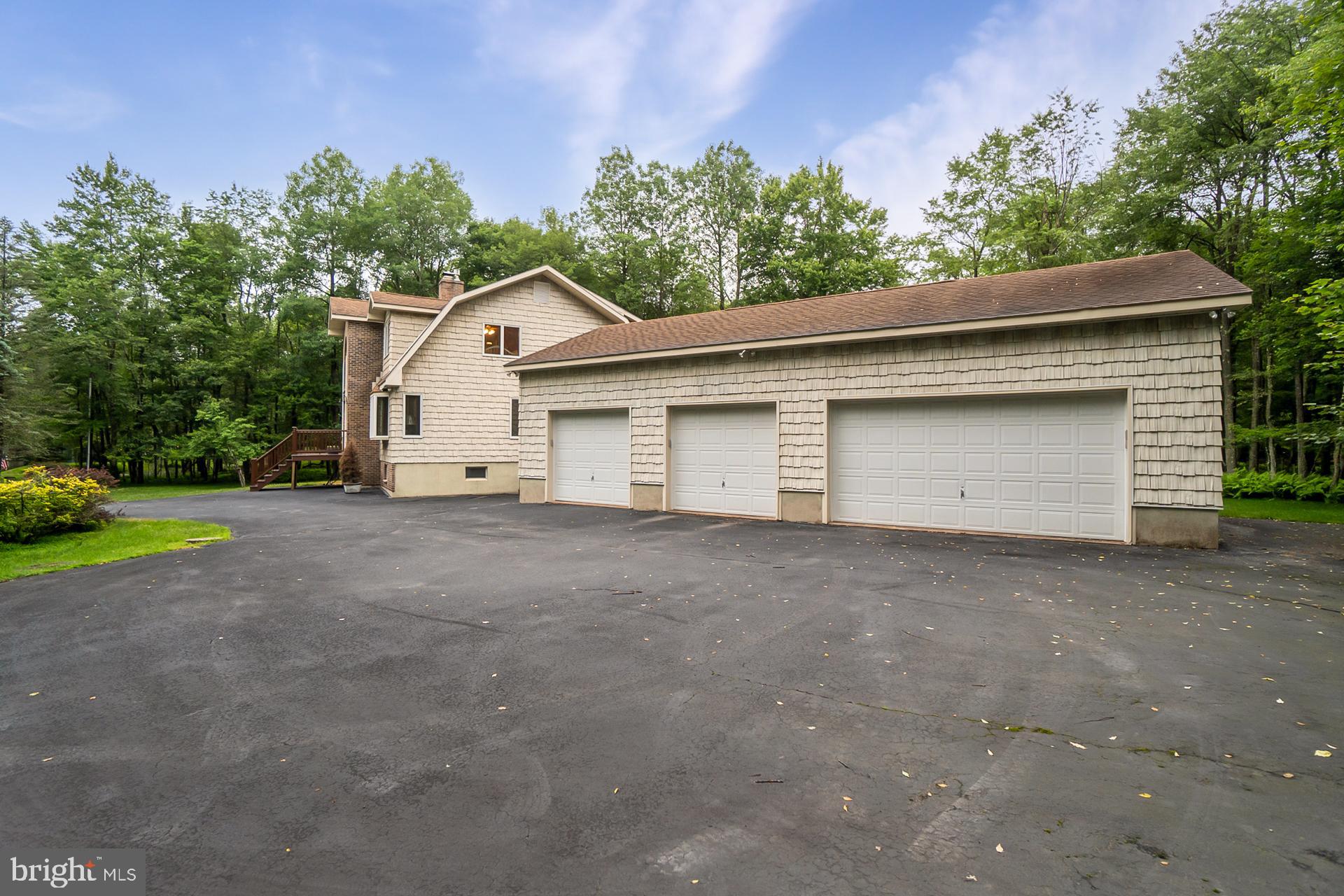 2173 TUSCARORA DRIVE