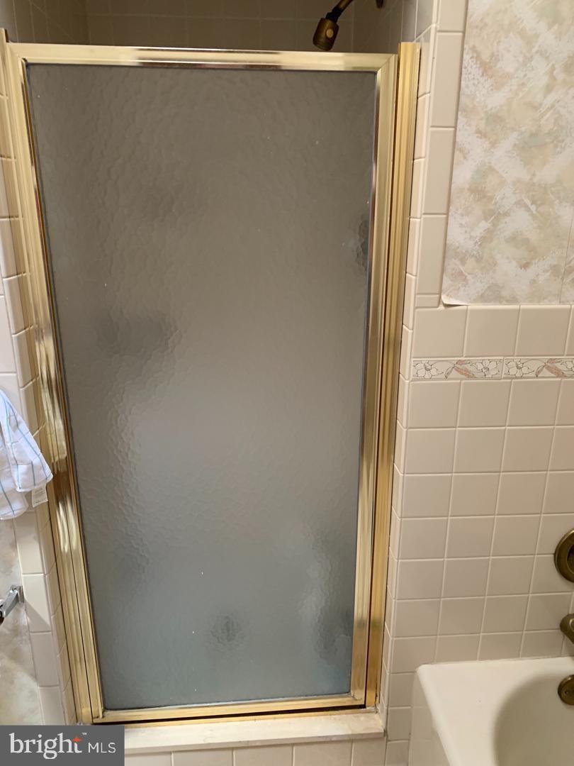 MAYFAIR - Residential