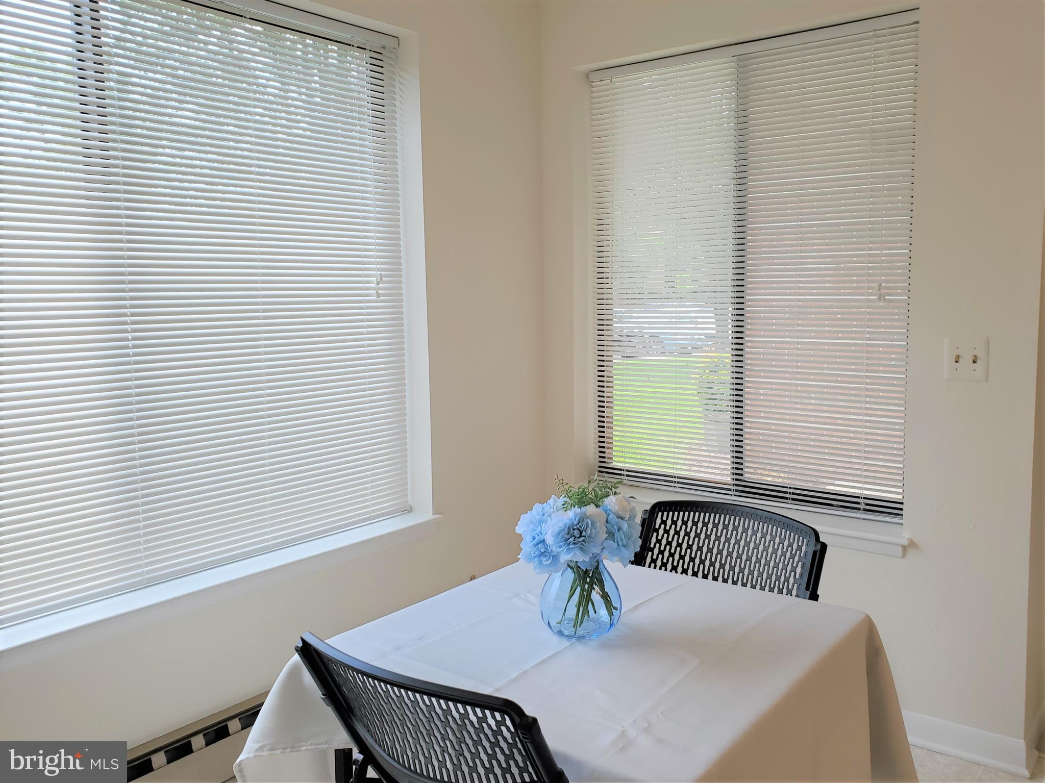 LEISURE WORLD - Residential Lease