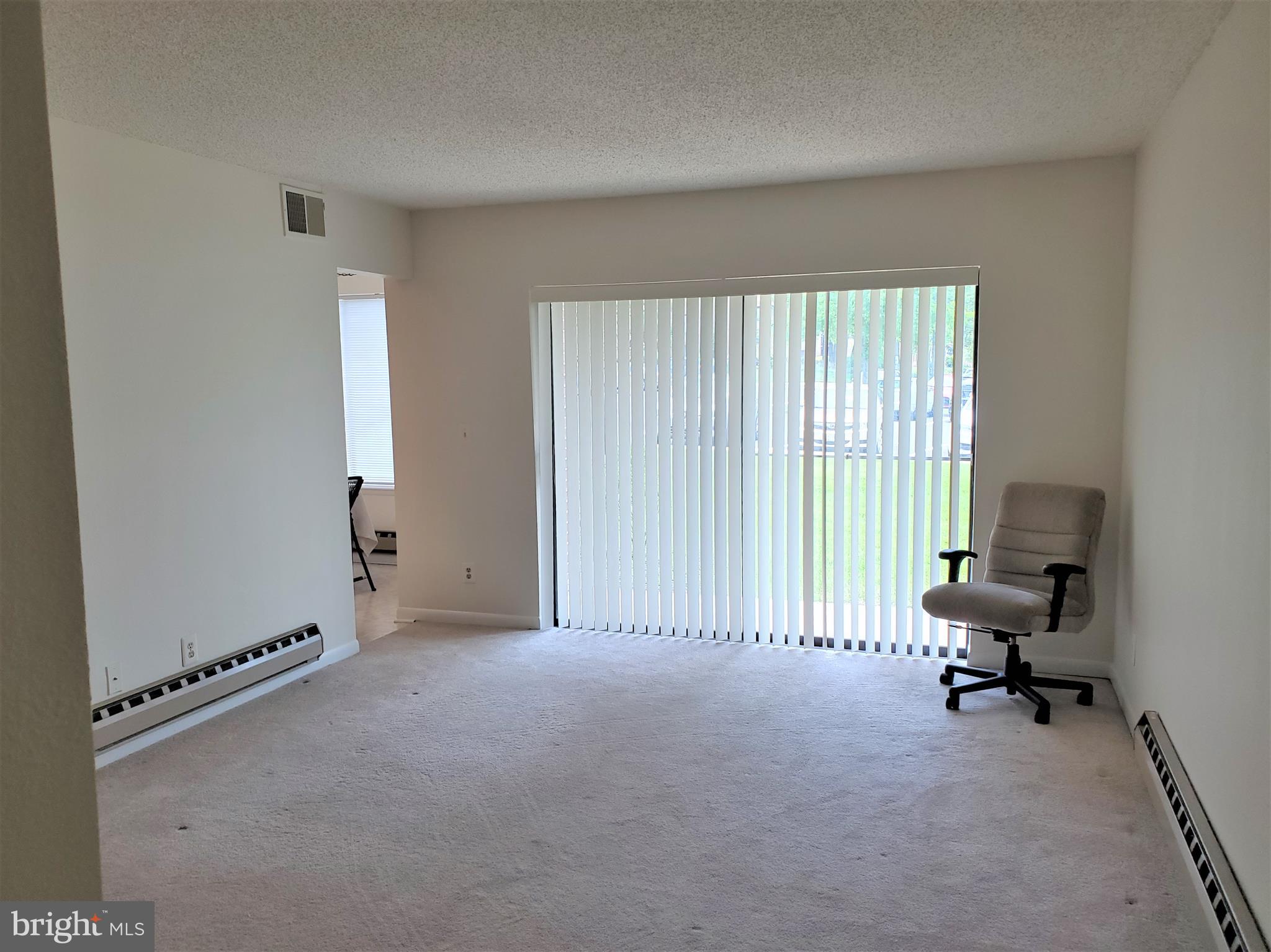 LEISURE WORLD - Residential Lease