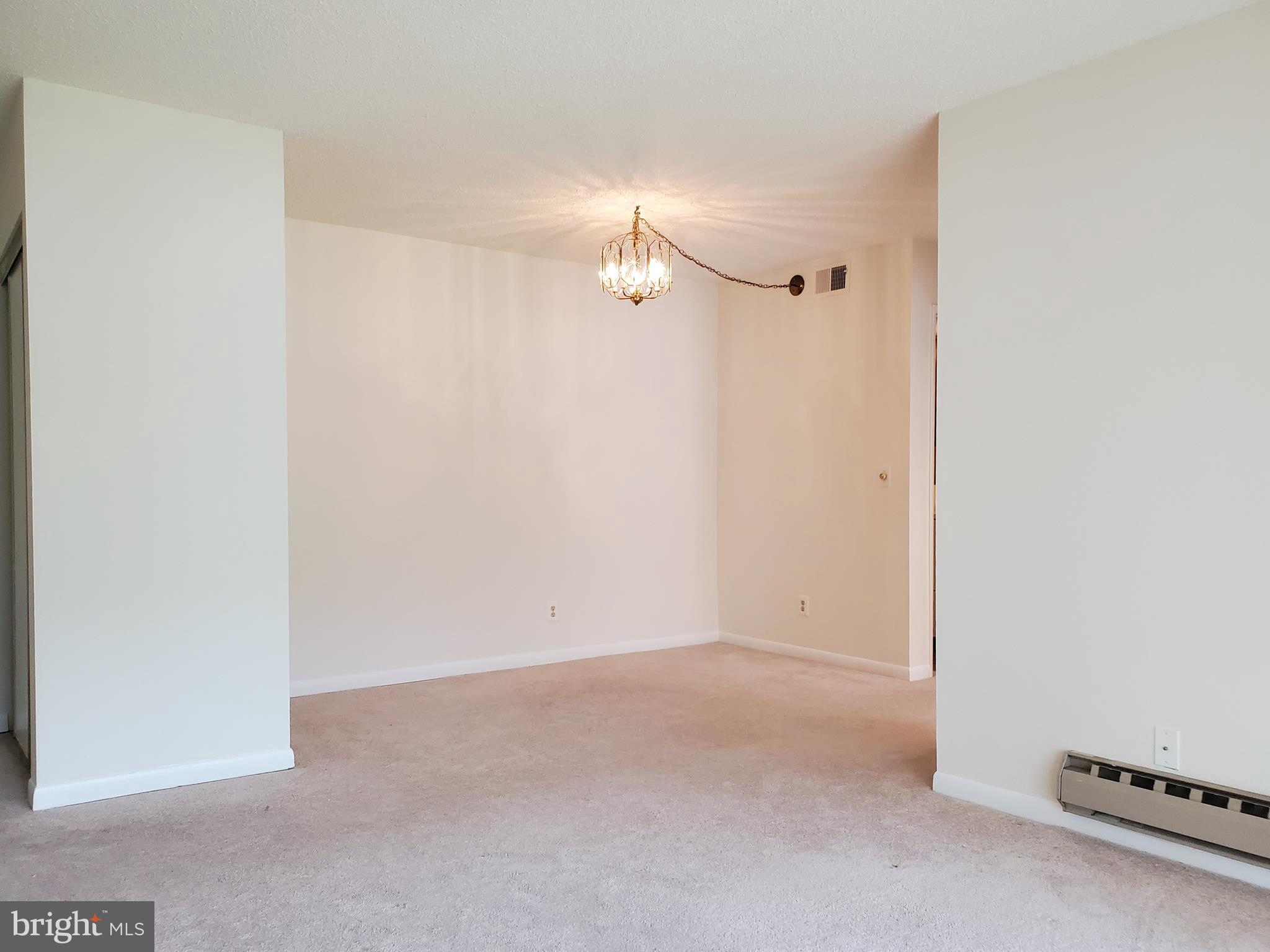 LEISURE WORLD - Residential Lease