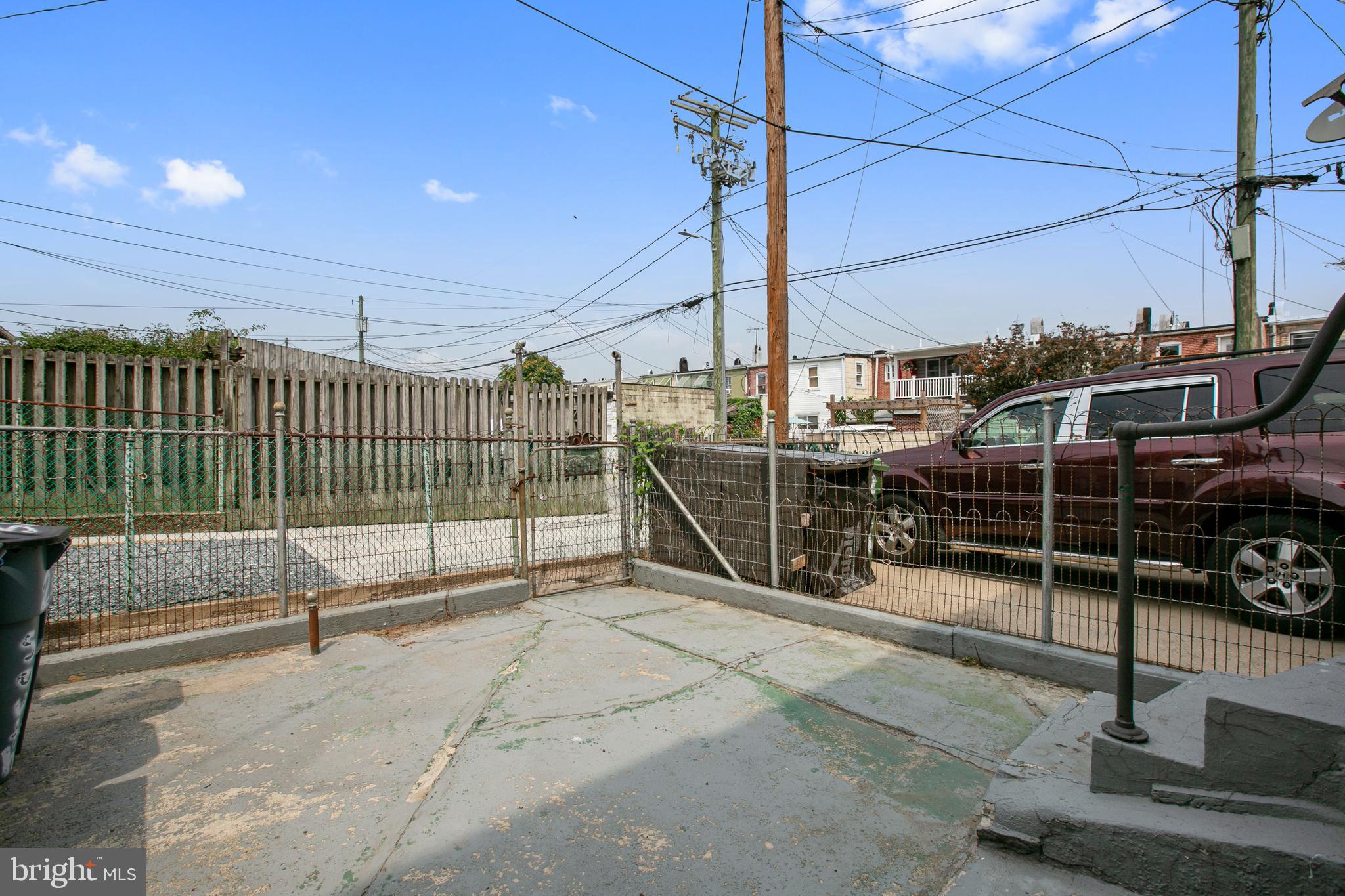 HIGHLANDTOWN - Residential