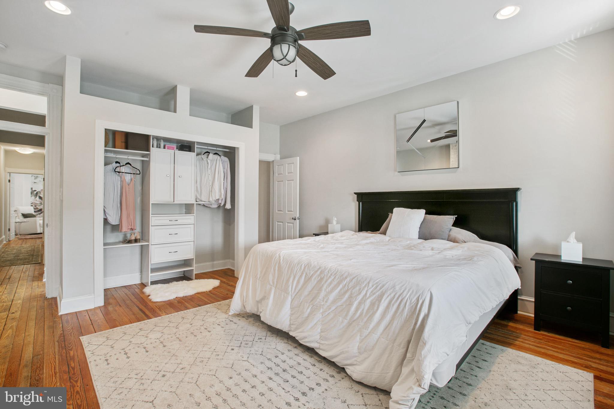 HIGHLANDTOWN - Residential