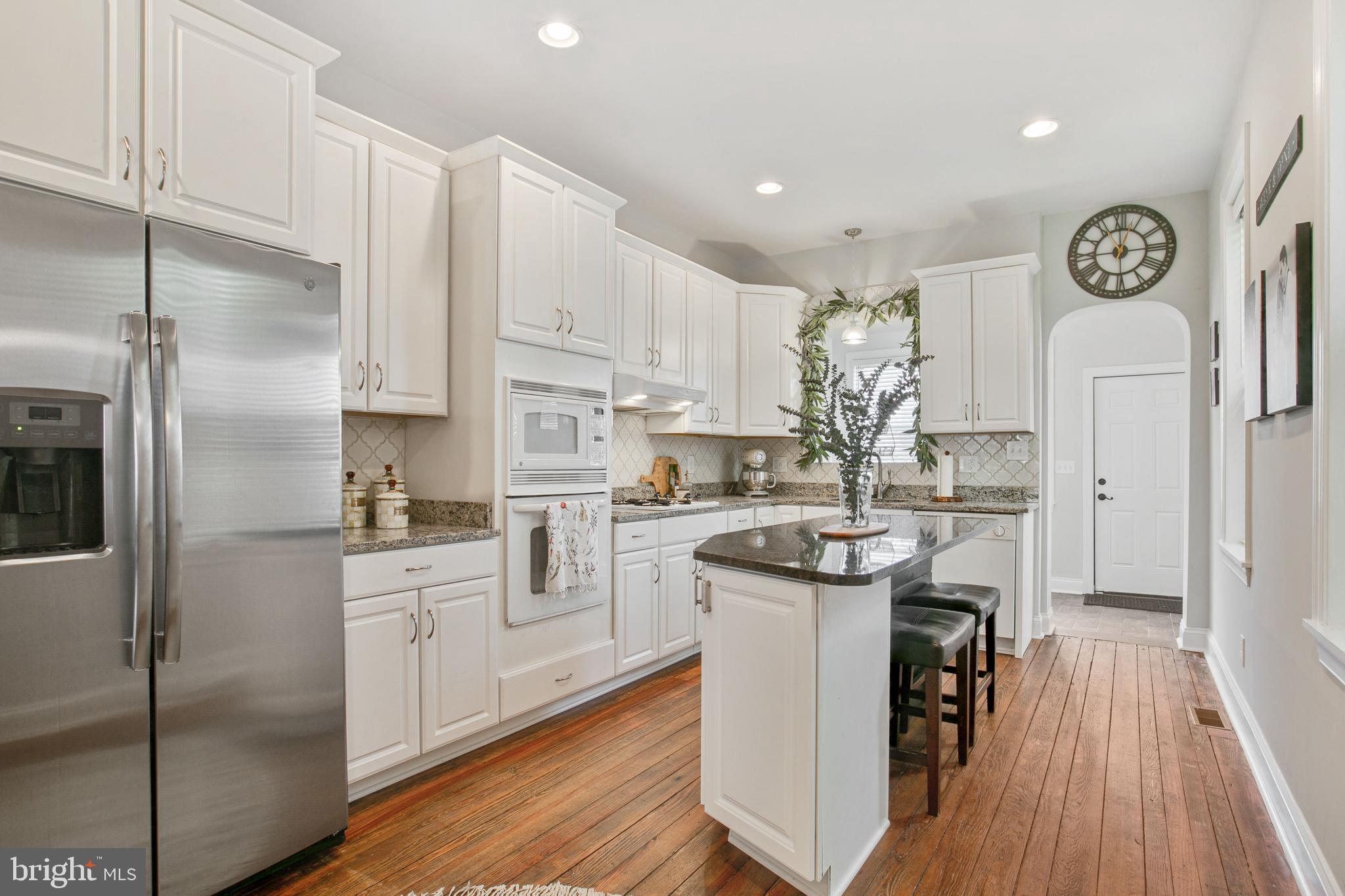 HIGHLANDTOWN - Residential