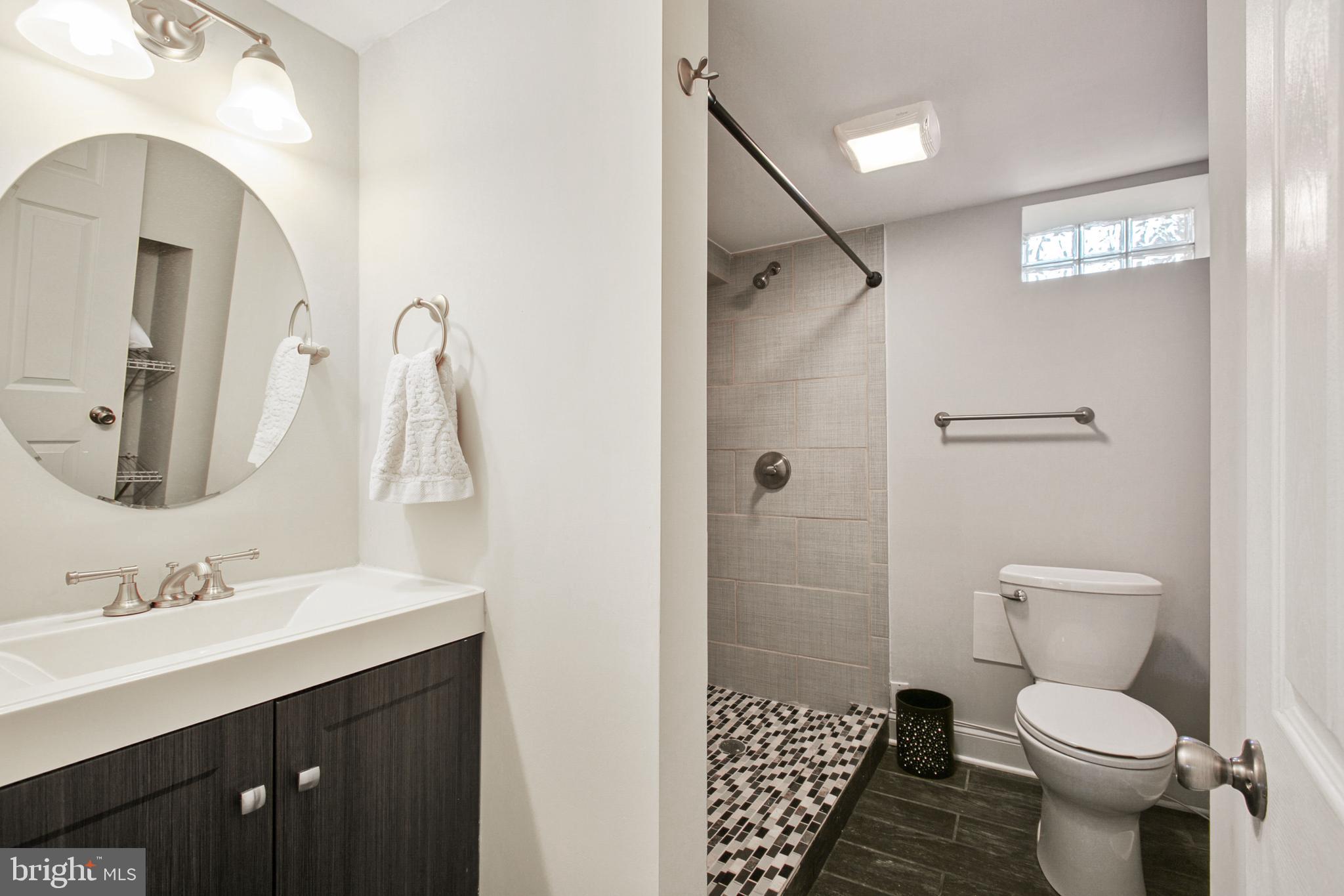 HIGHLANDTOWN - Residential