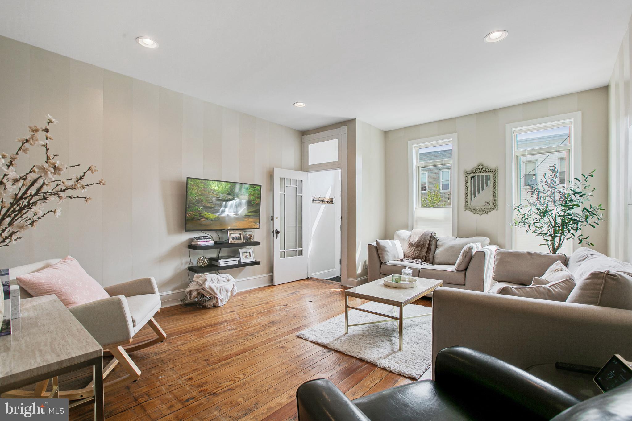 HIGHLANDTOWN - Residential