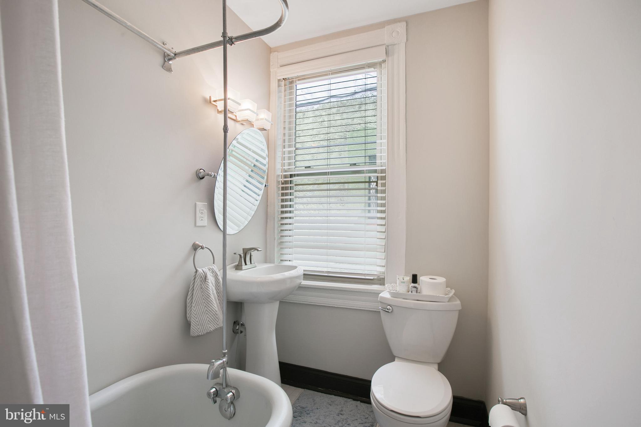 HIGHLANDTOWN - Residential