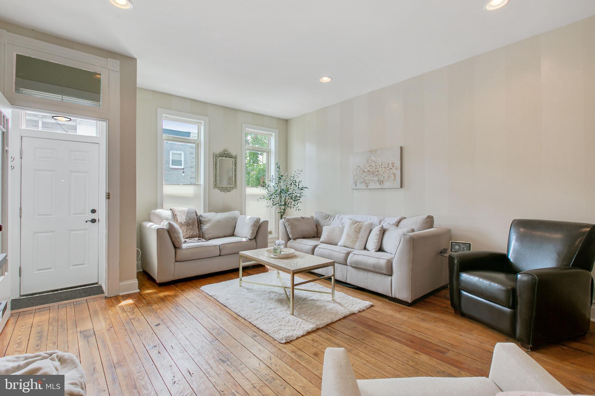 HIGHLANDTOWN - Residential