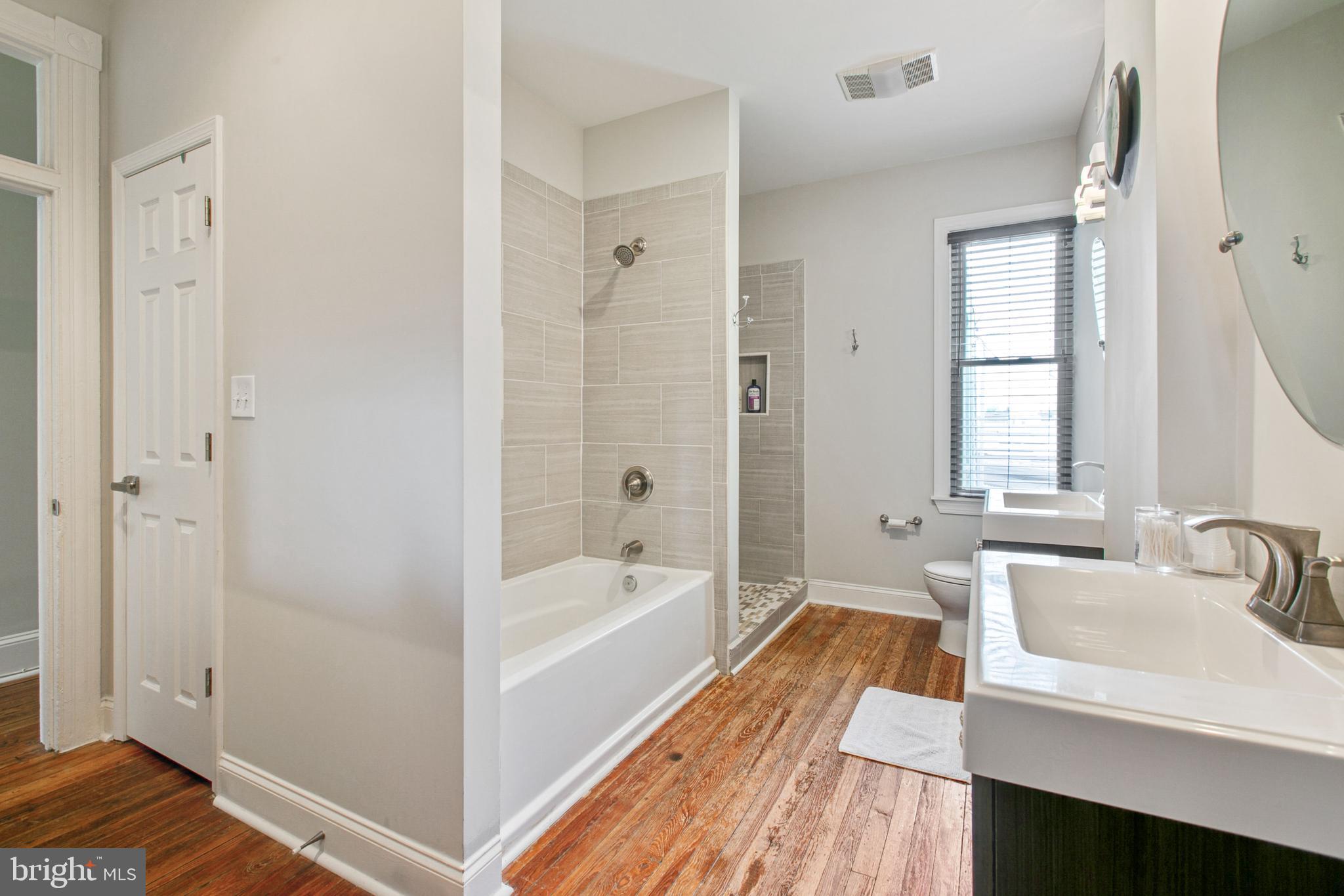 HIGHLANDTOWN - Residential