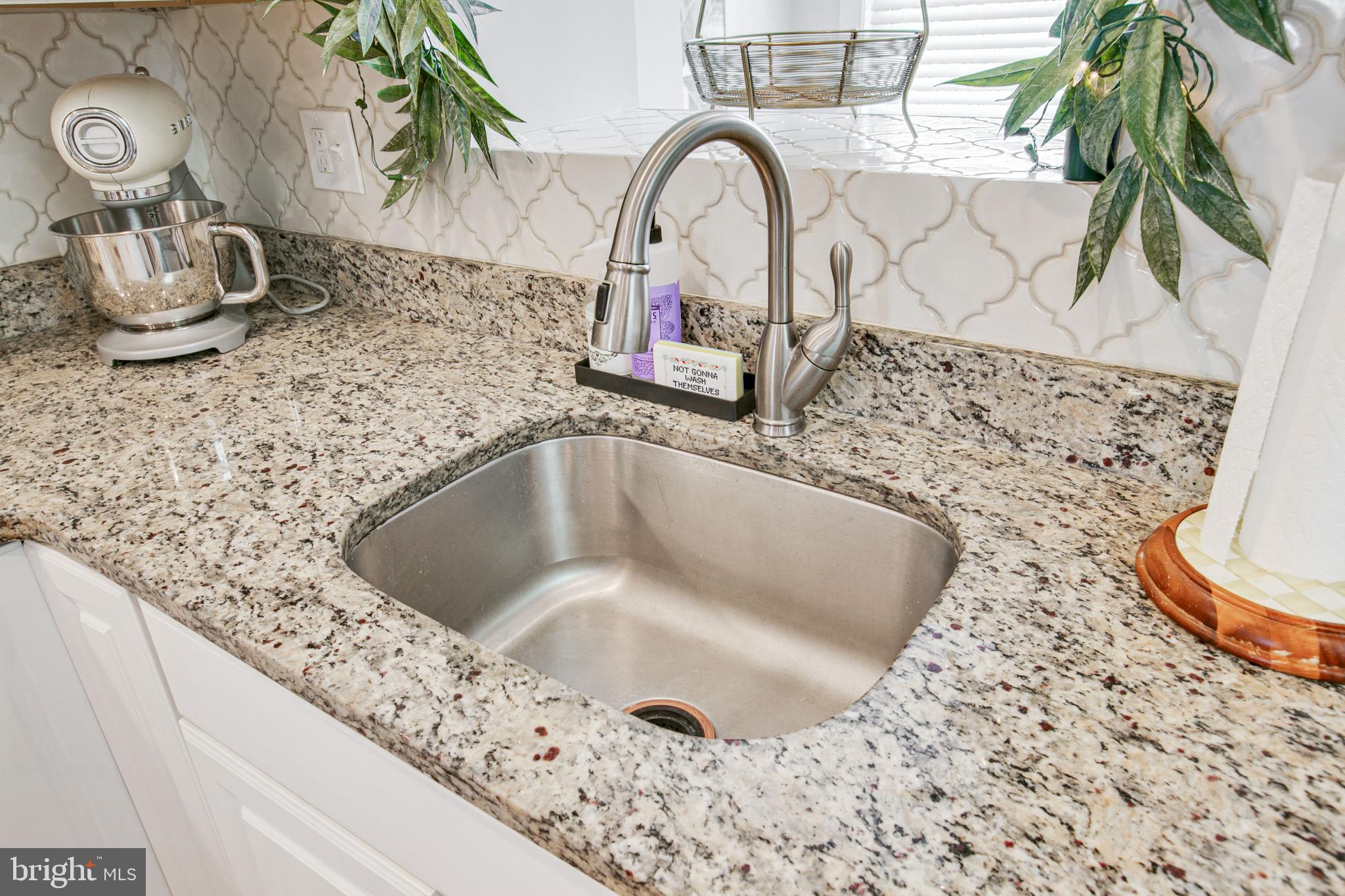 HIGHLANDTOWN - Residential