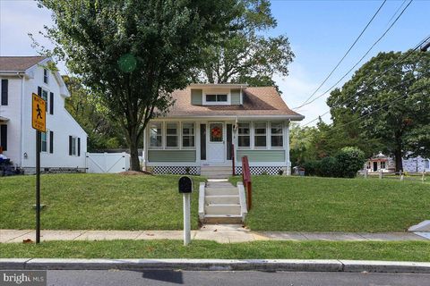 Photo of 1602 Almonesson Road, WOODBURY, NJ 08096 (MLS # NJGL2065010)