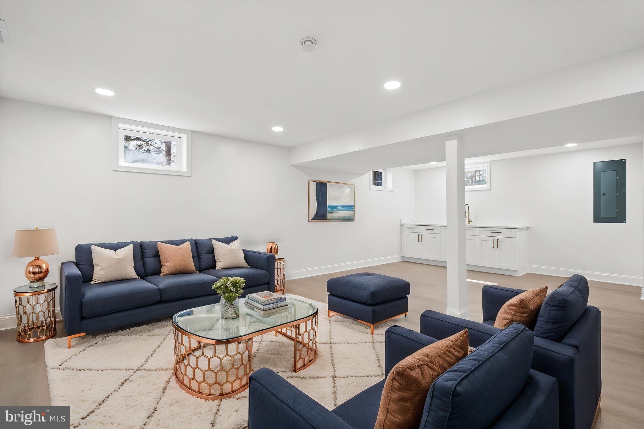 MONTCLAIR - Residential