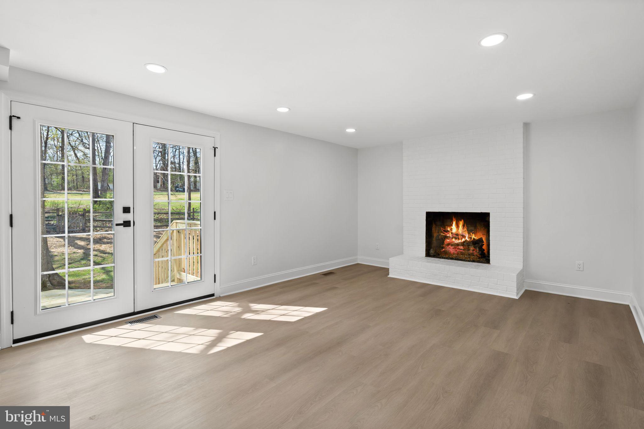 MONTCLAIR - Residential