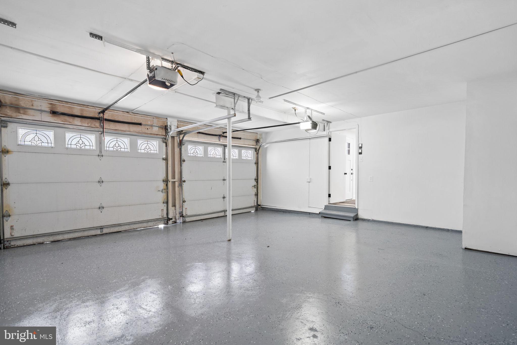 MONTCLAIR - Residential