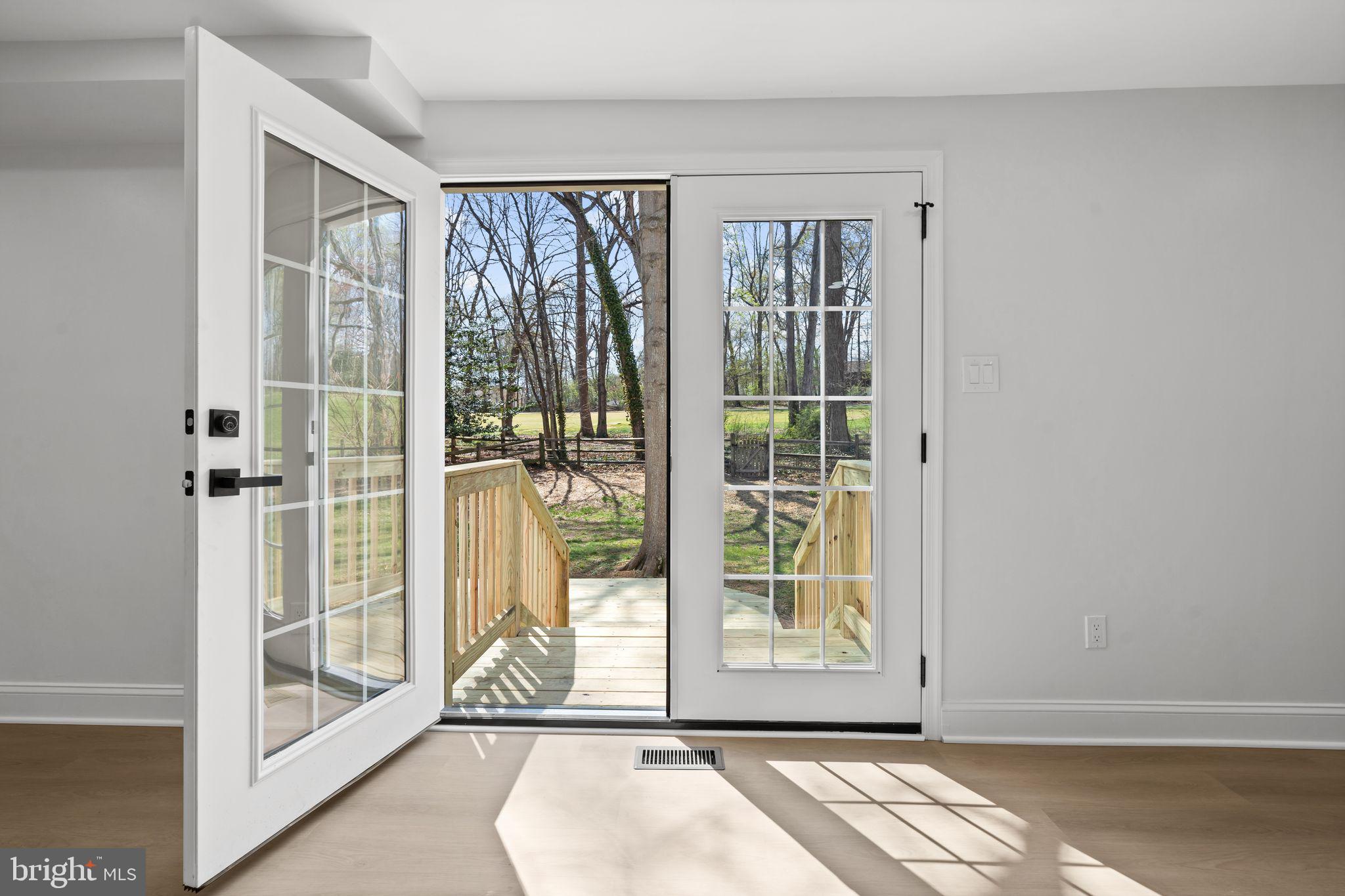 MONTCLAIR - Residential