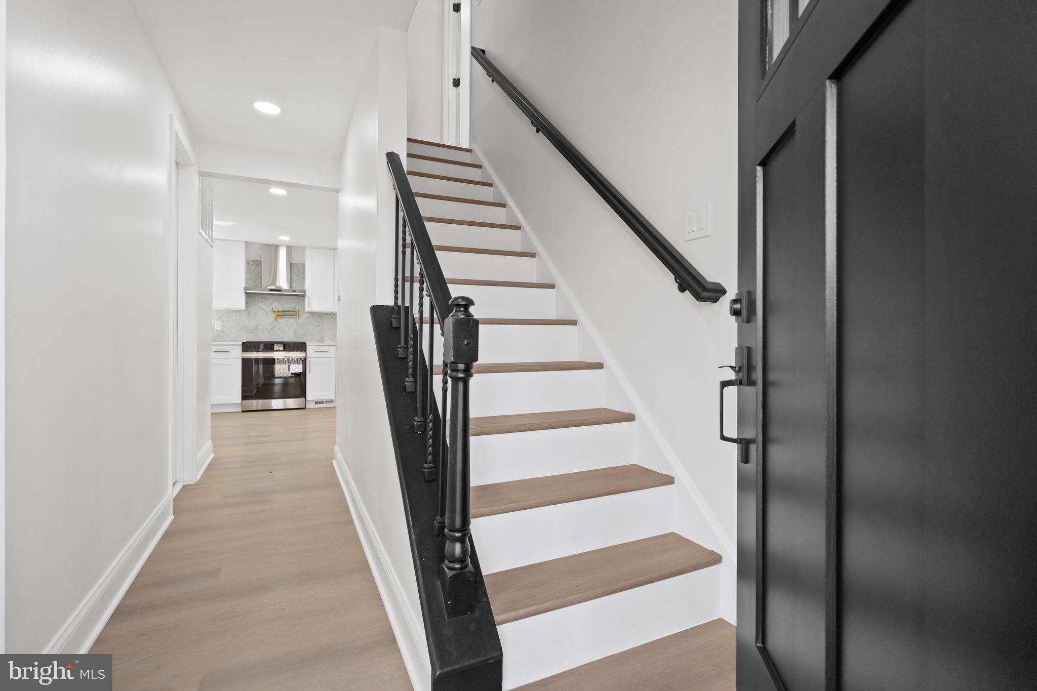 MONTCLAIR - Residential