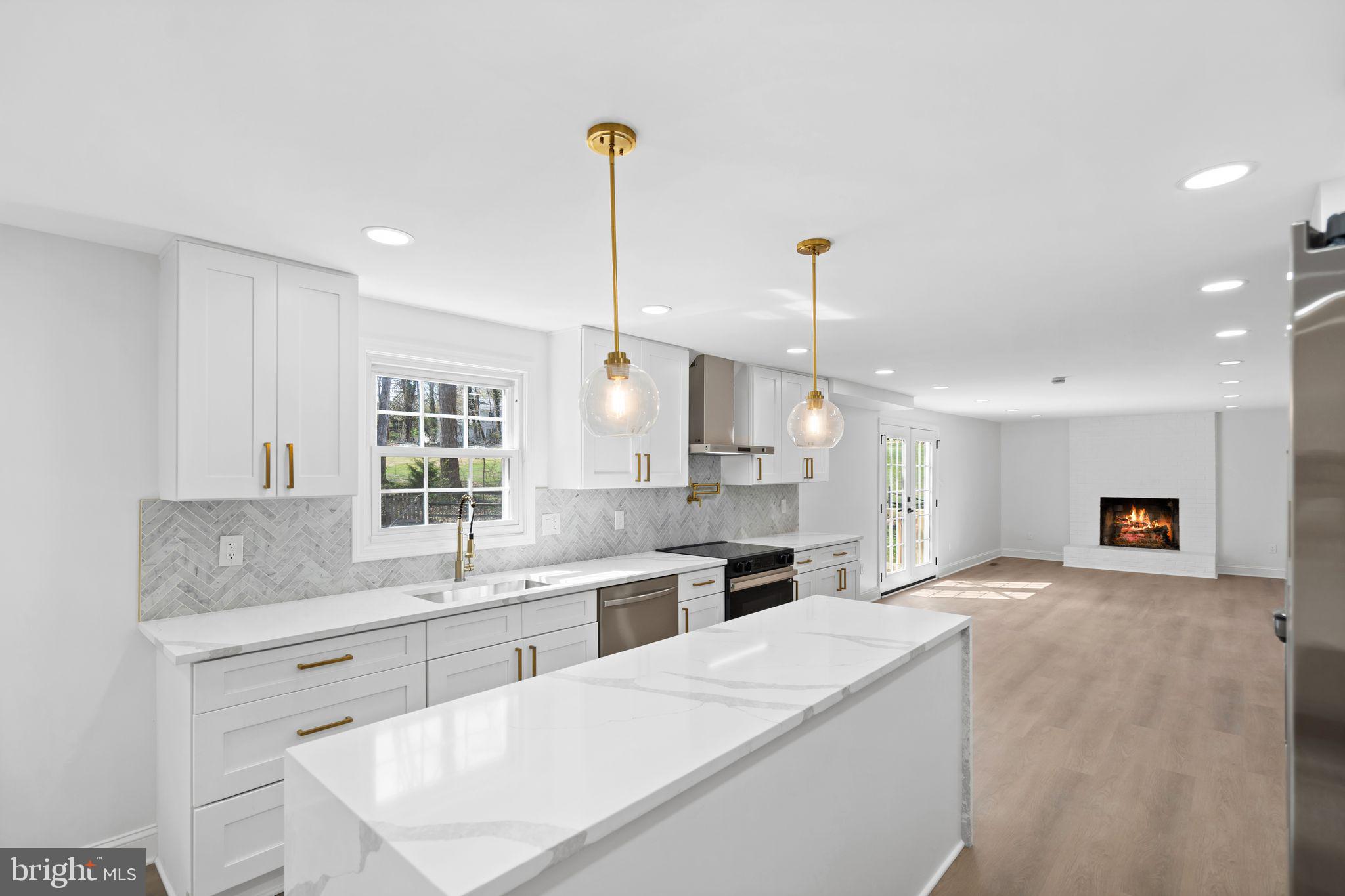 MONTCLAIR - Residential