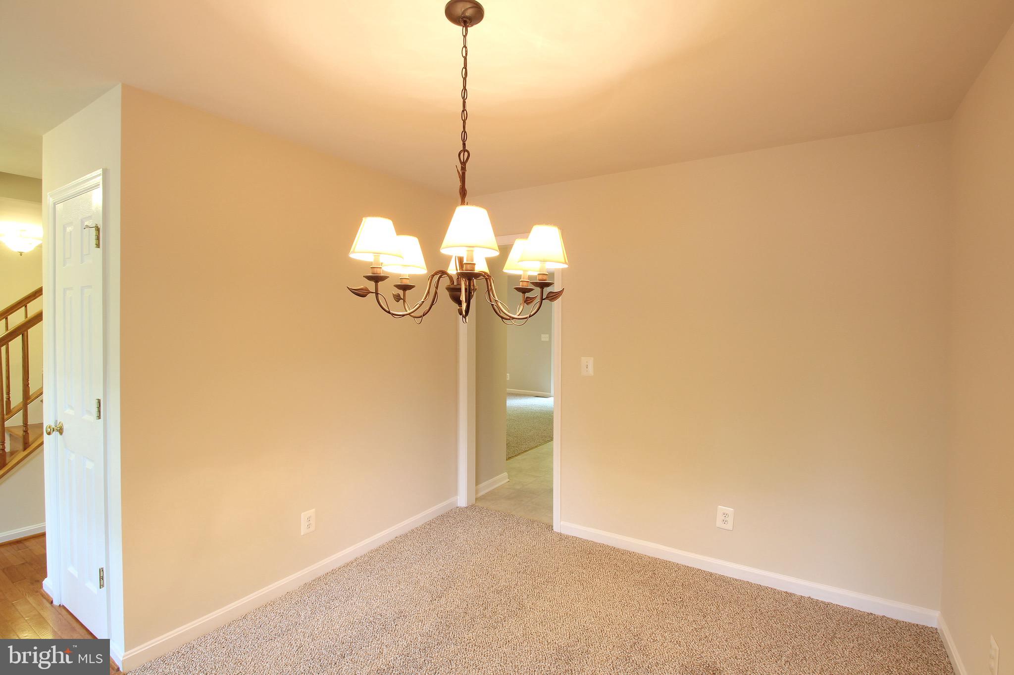 PRESIDENTIAL LAKES - Residential