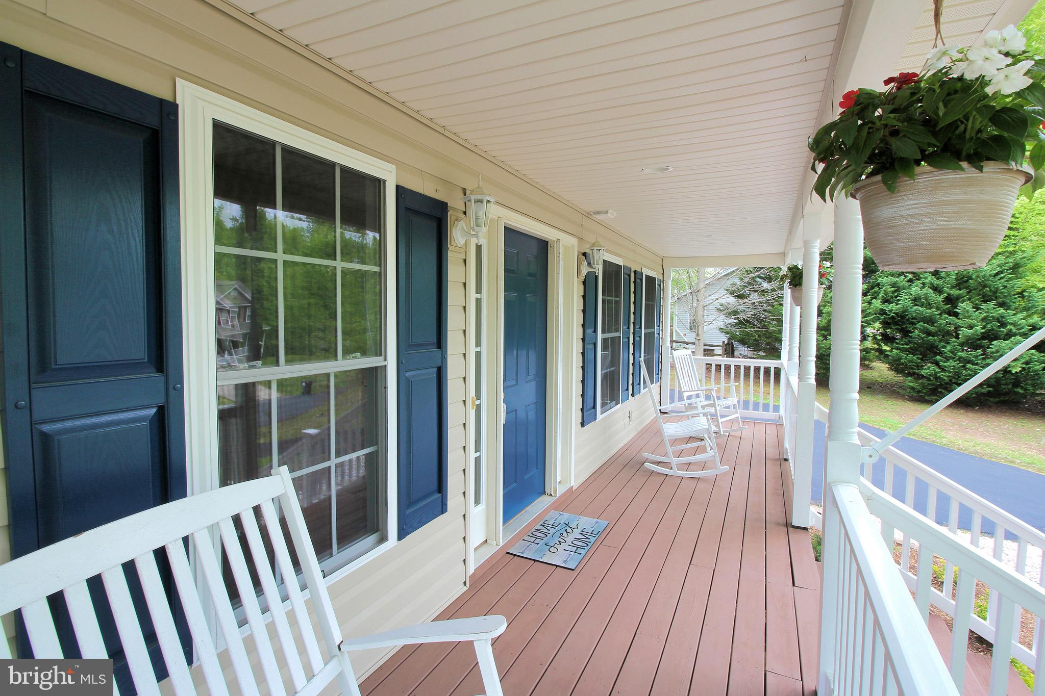 PRESIDENTIAL LAKES - Residential