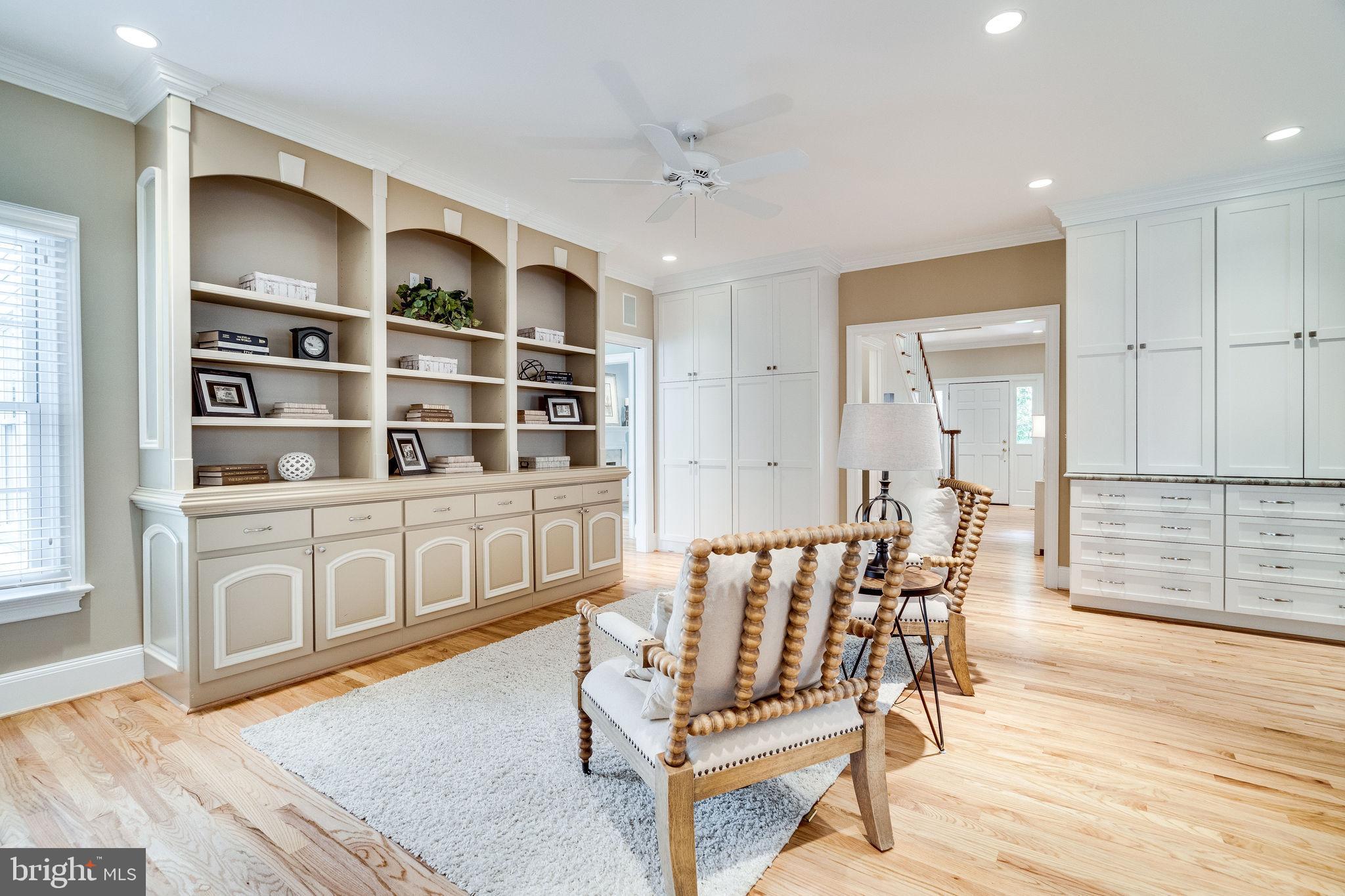 PLYMOUTH HAVEN - Residential