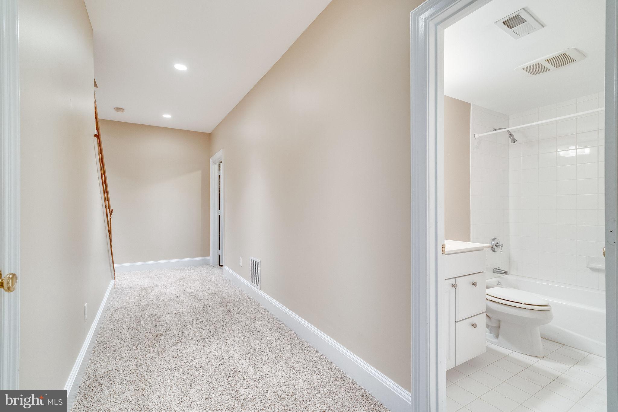 PLYMOUTH HAVEN - Residential