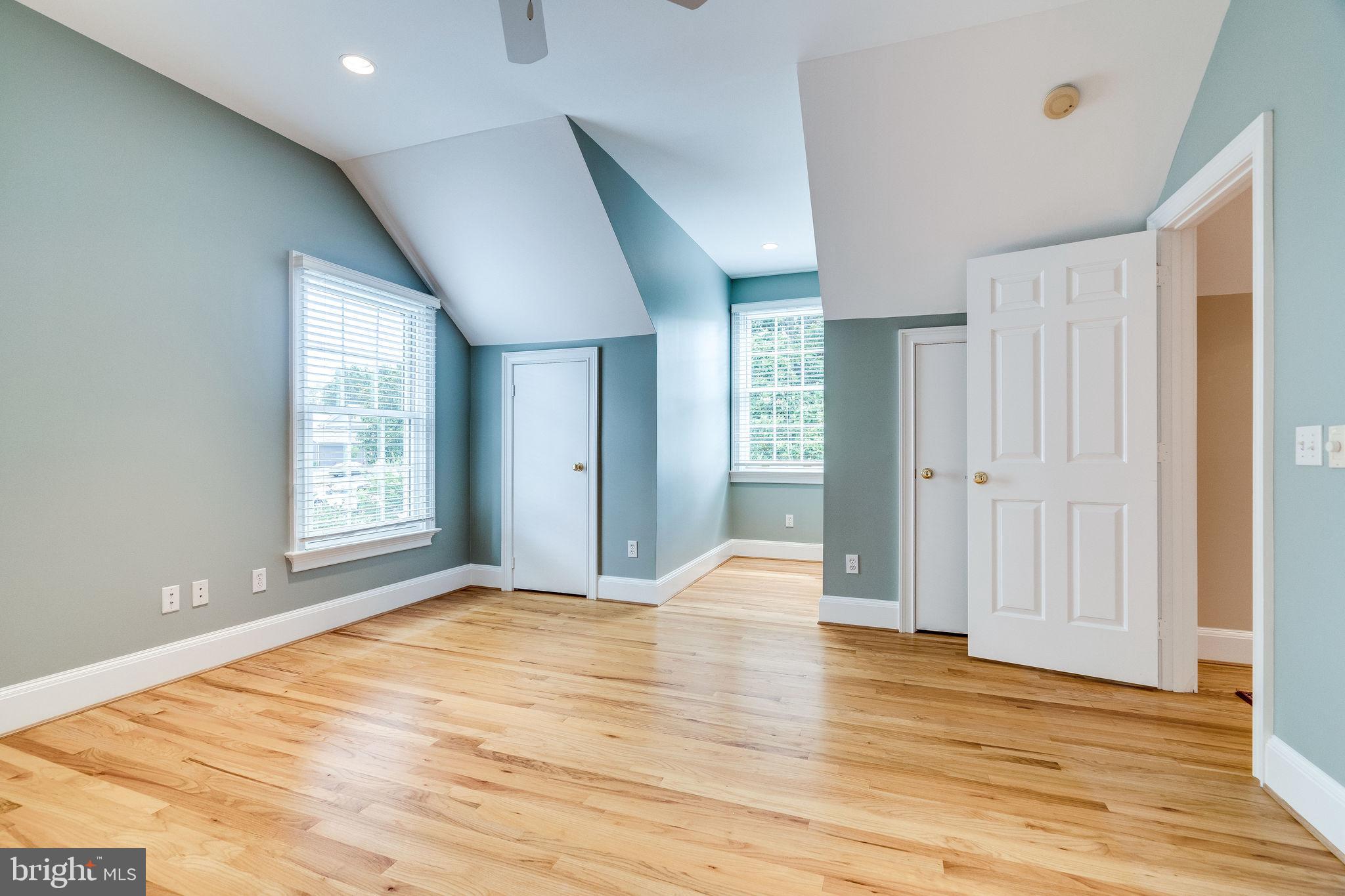 PLYMOUTH HAVEN - Residential