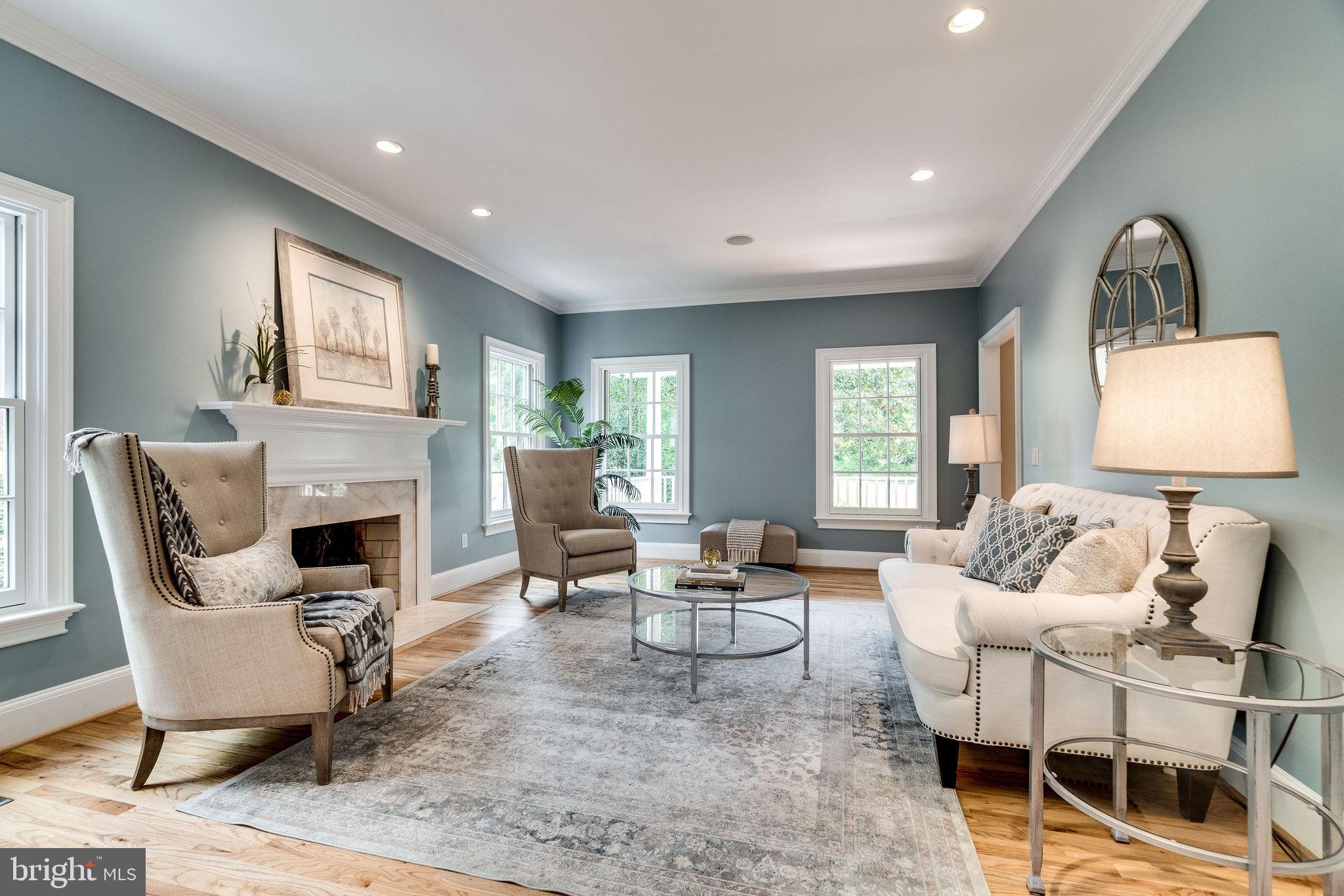 PLYMOUTH HAVEN - Residential