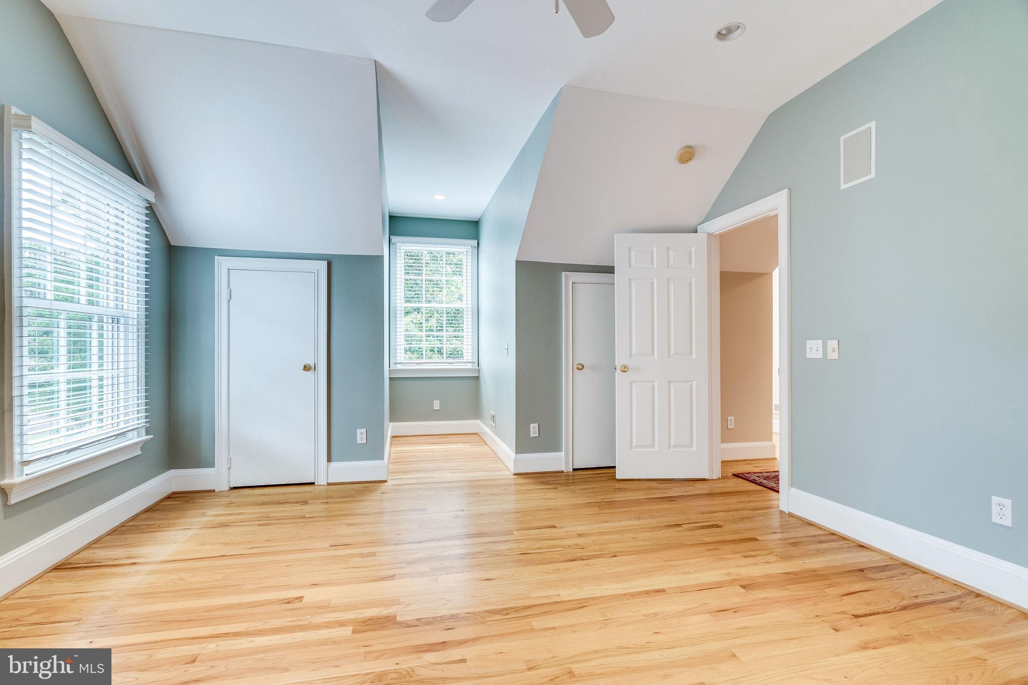 PLYMOUTH HAVEN - Residential