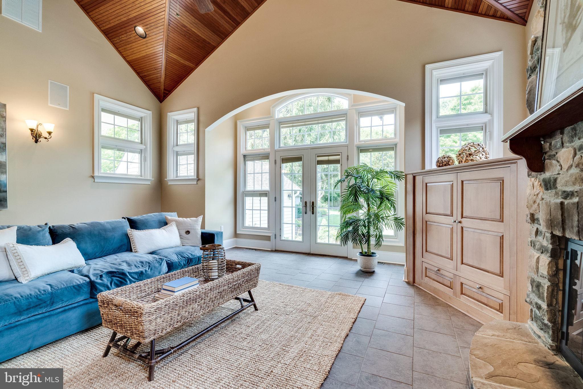 PLYMOUTH HAVEN - Residential