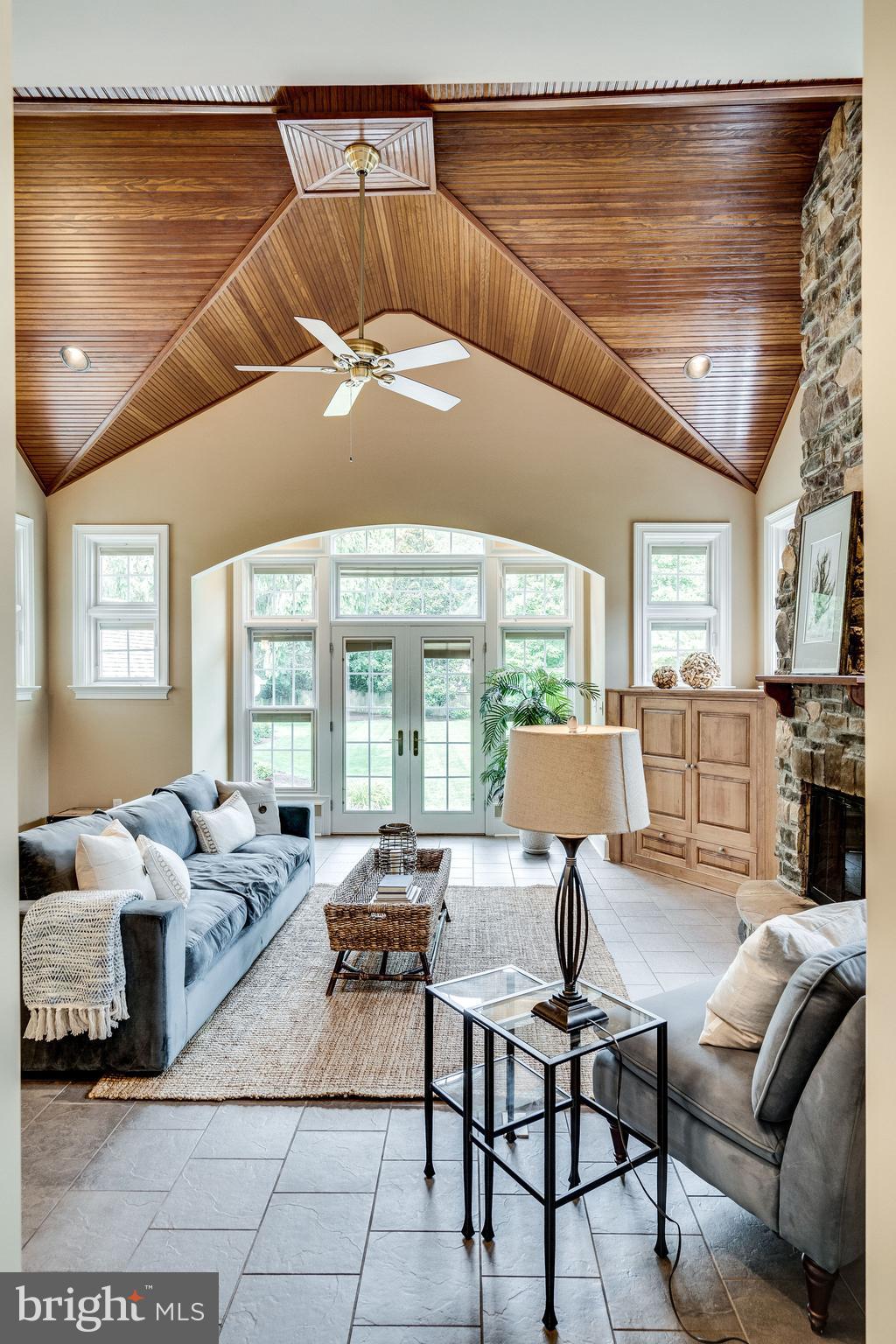 PLYMOUTH HAVEN - Residential