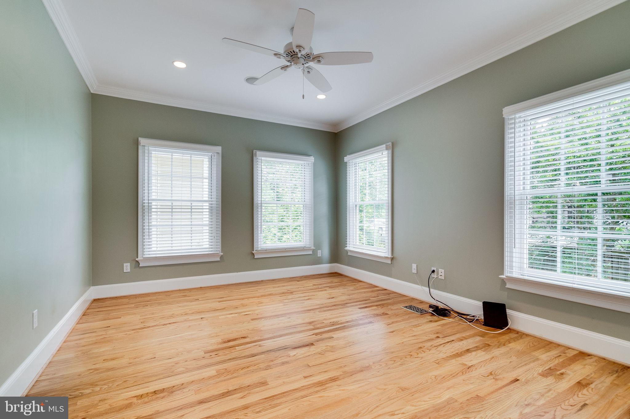 PLYMOUTH HAVEN - Residential