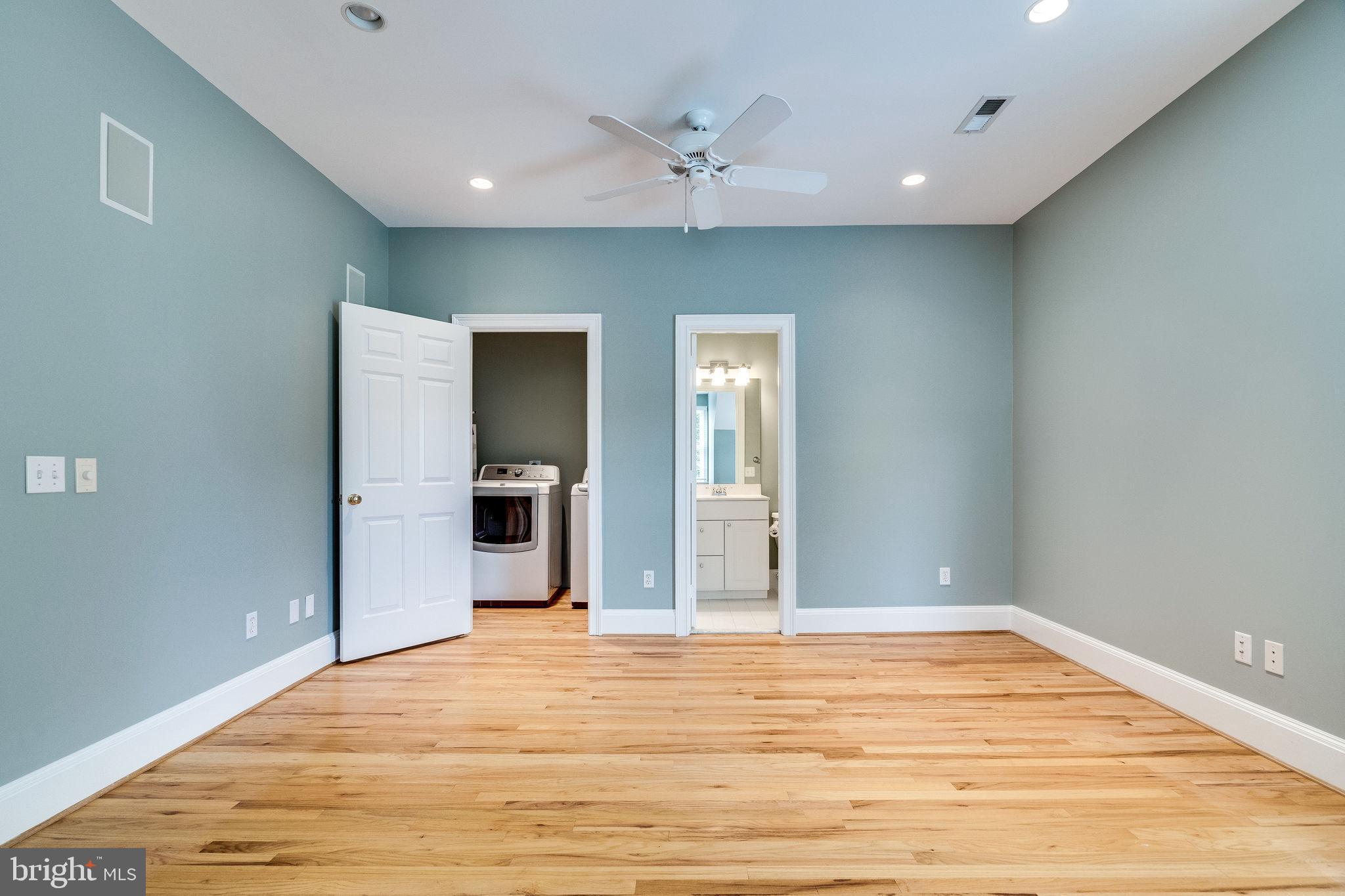 PLYMOUTH HAVEN - Residential